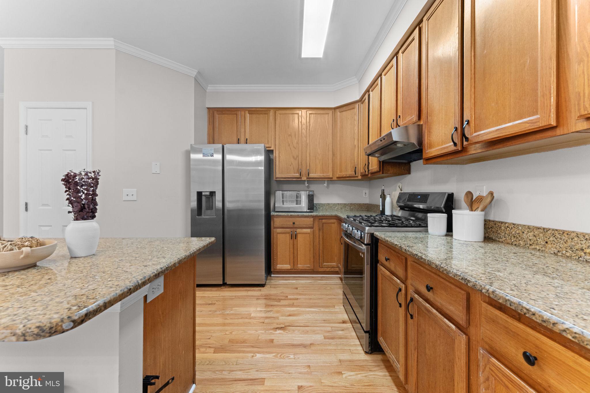 HARBOR POINT - Residential