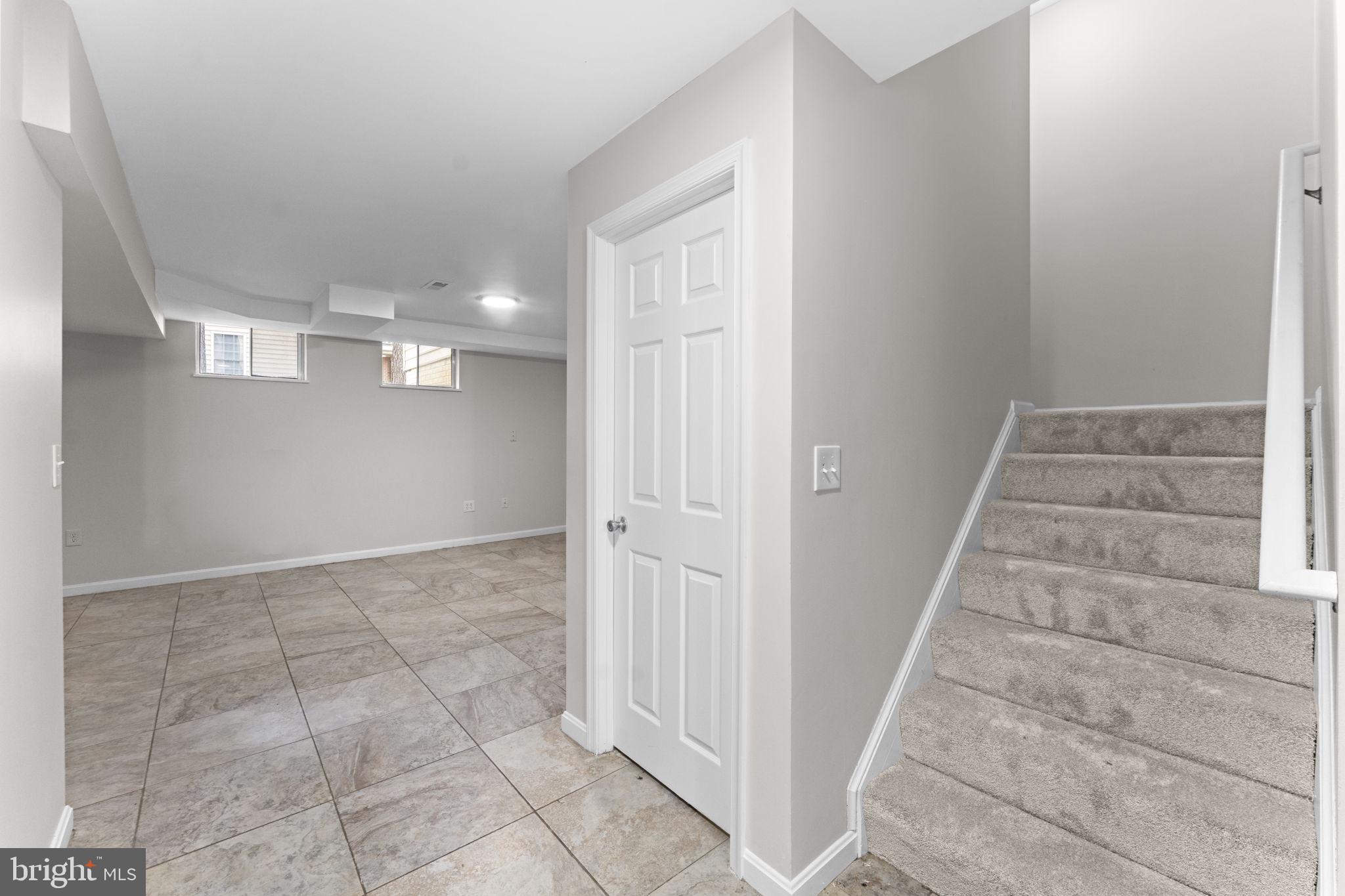 HARBOR POINT - Residential