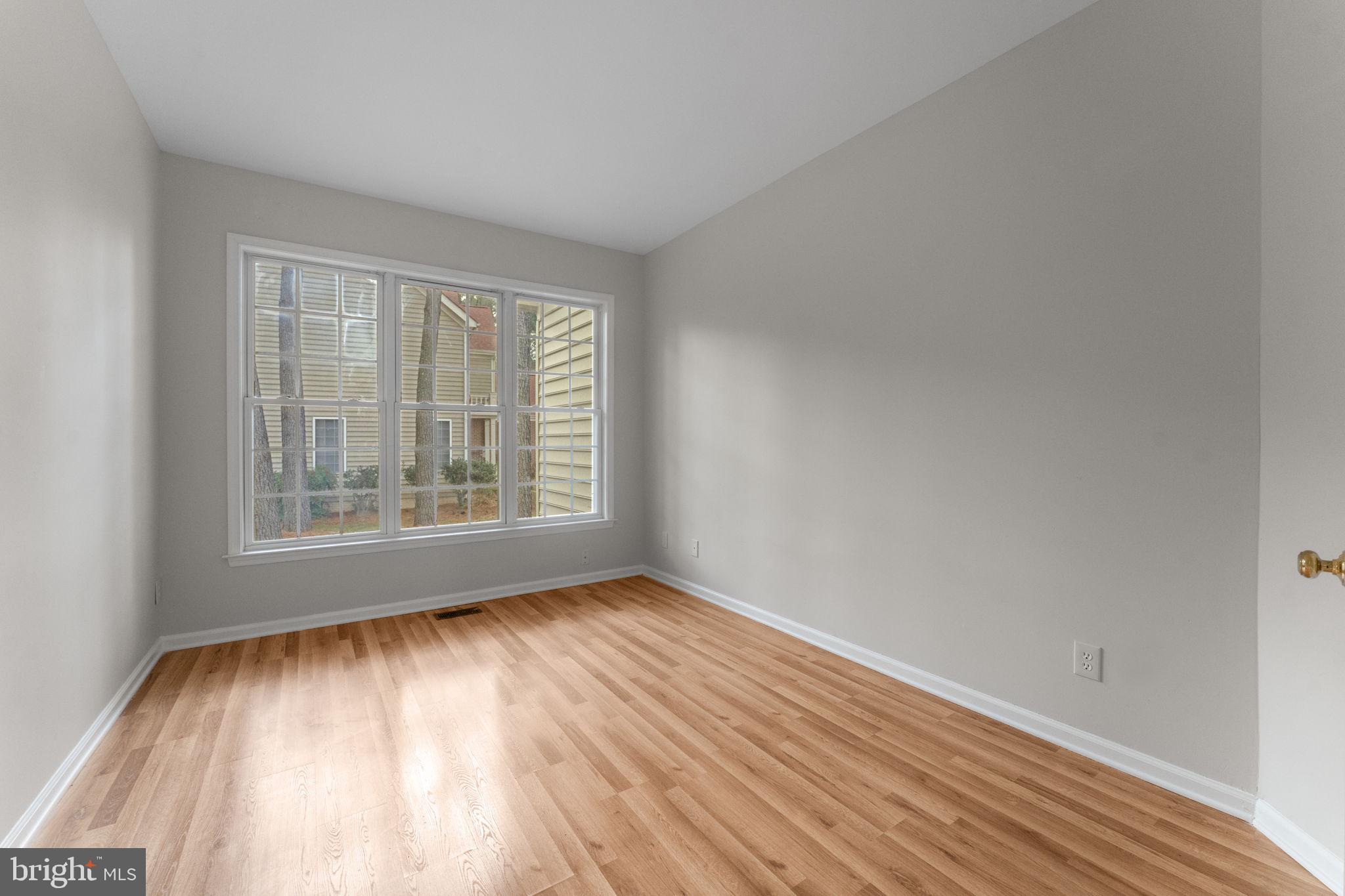 HARBOR POINT - Residential