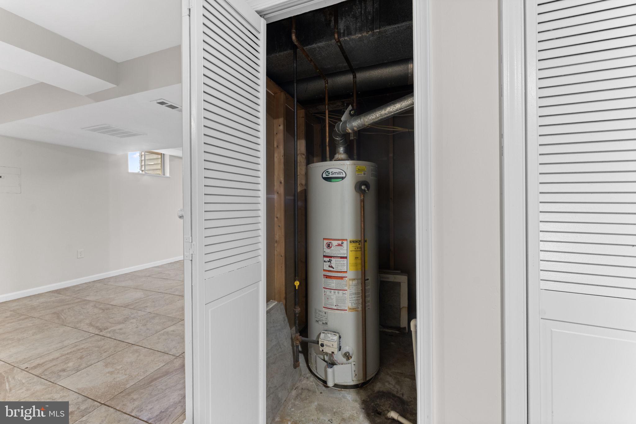 HARBOR POINT - Residential