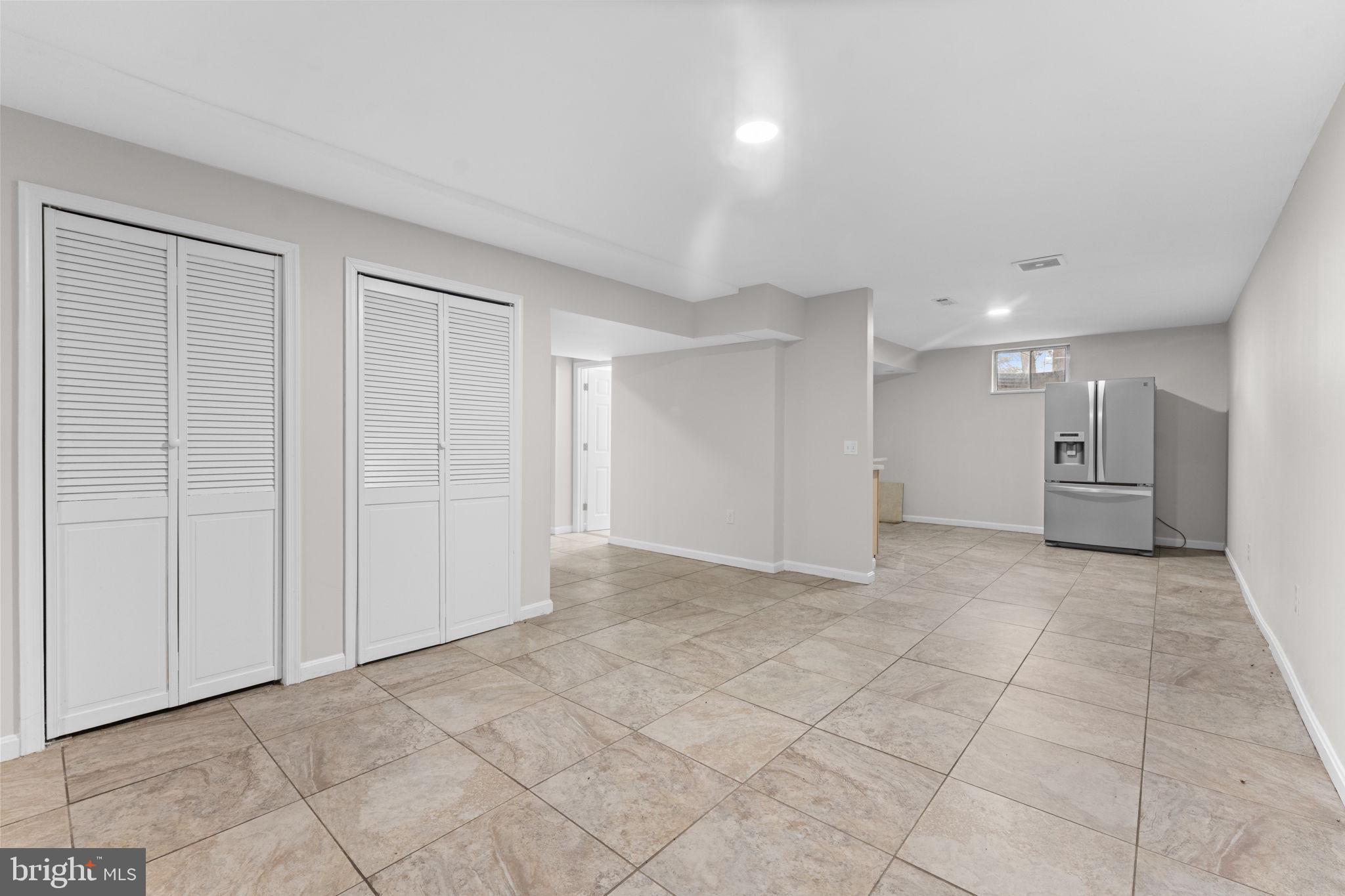 HARBOR POINT - Residential