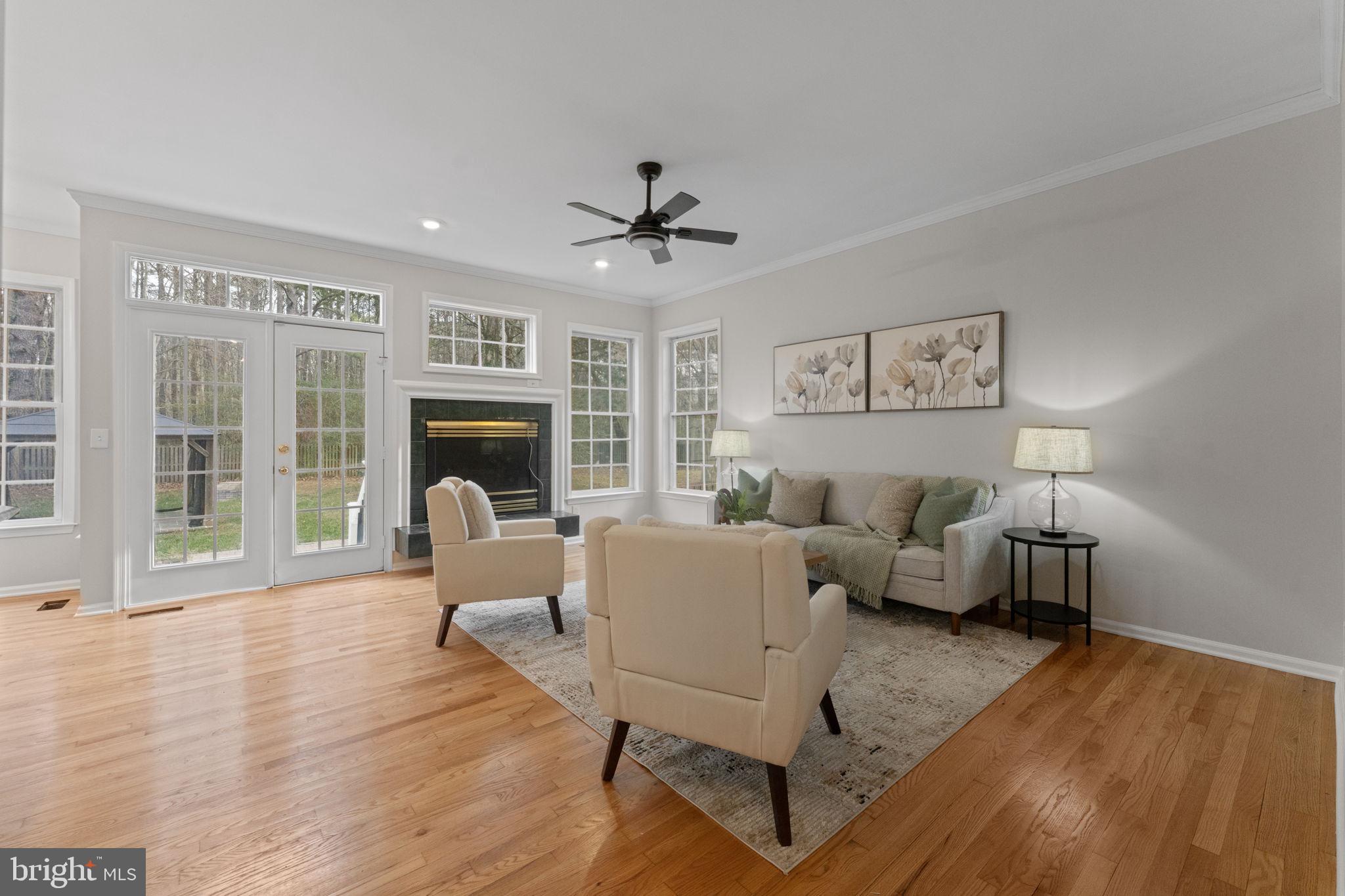 HARBOR POINT - Residential