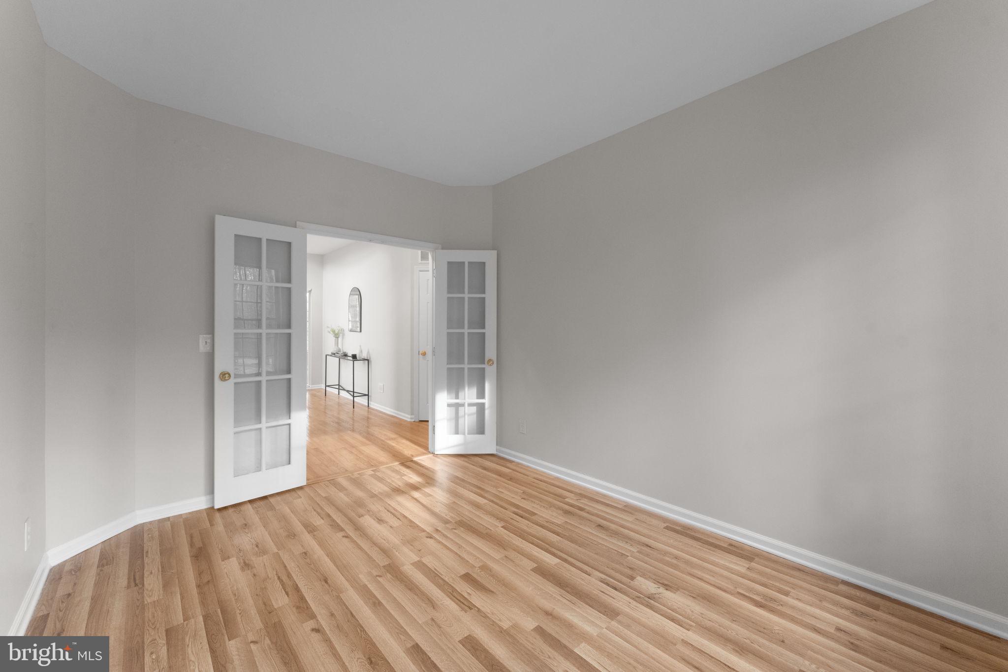 HARBOR POINT - Residential