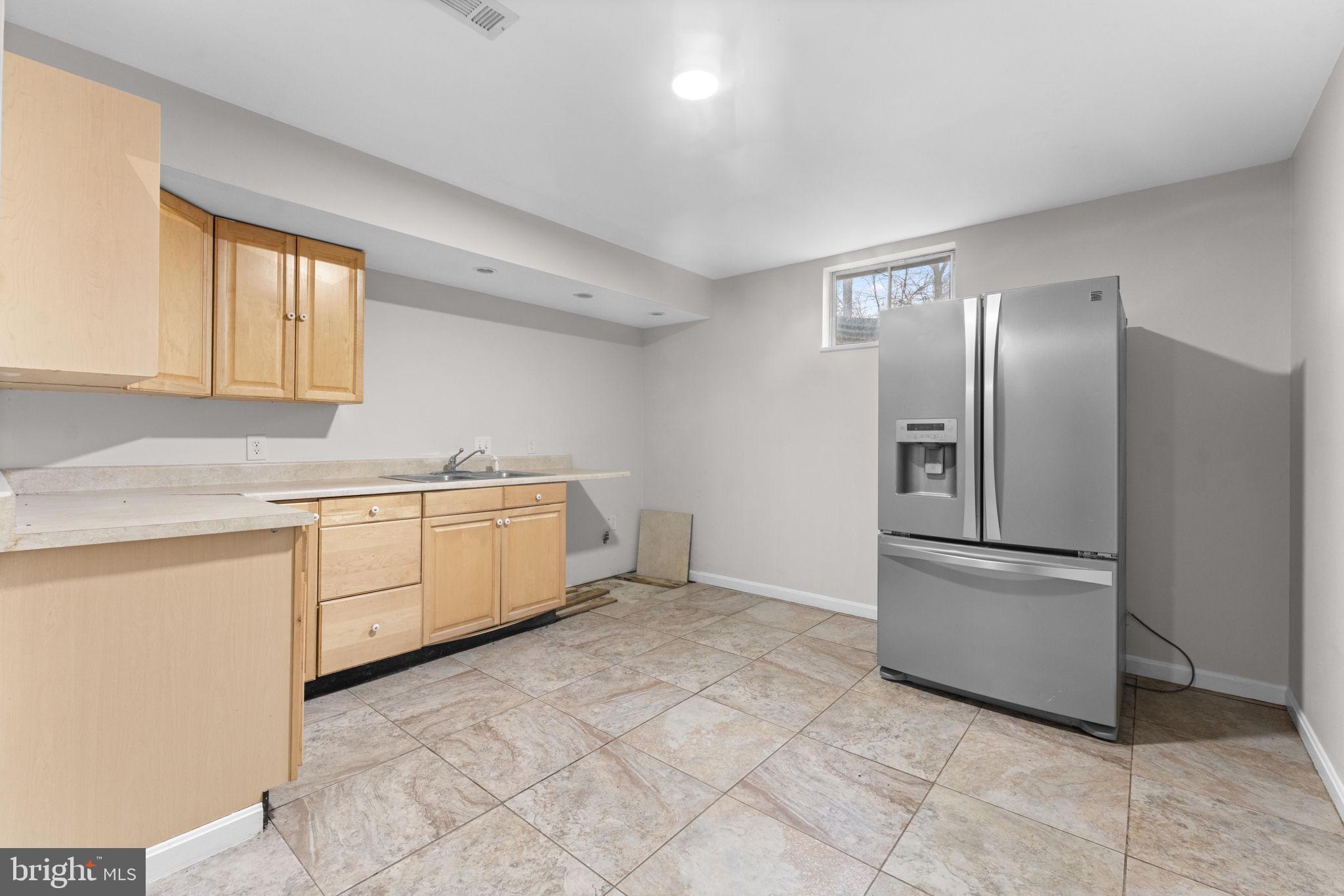 HARBOR POINT - Residential