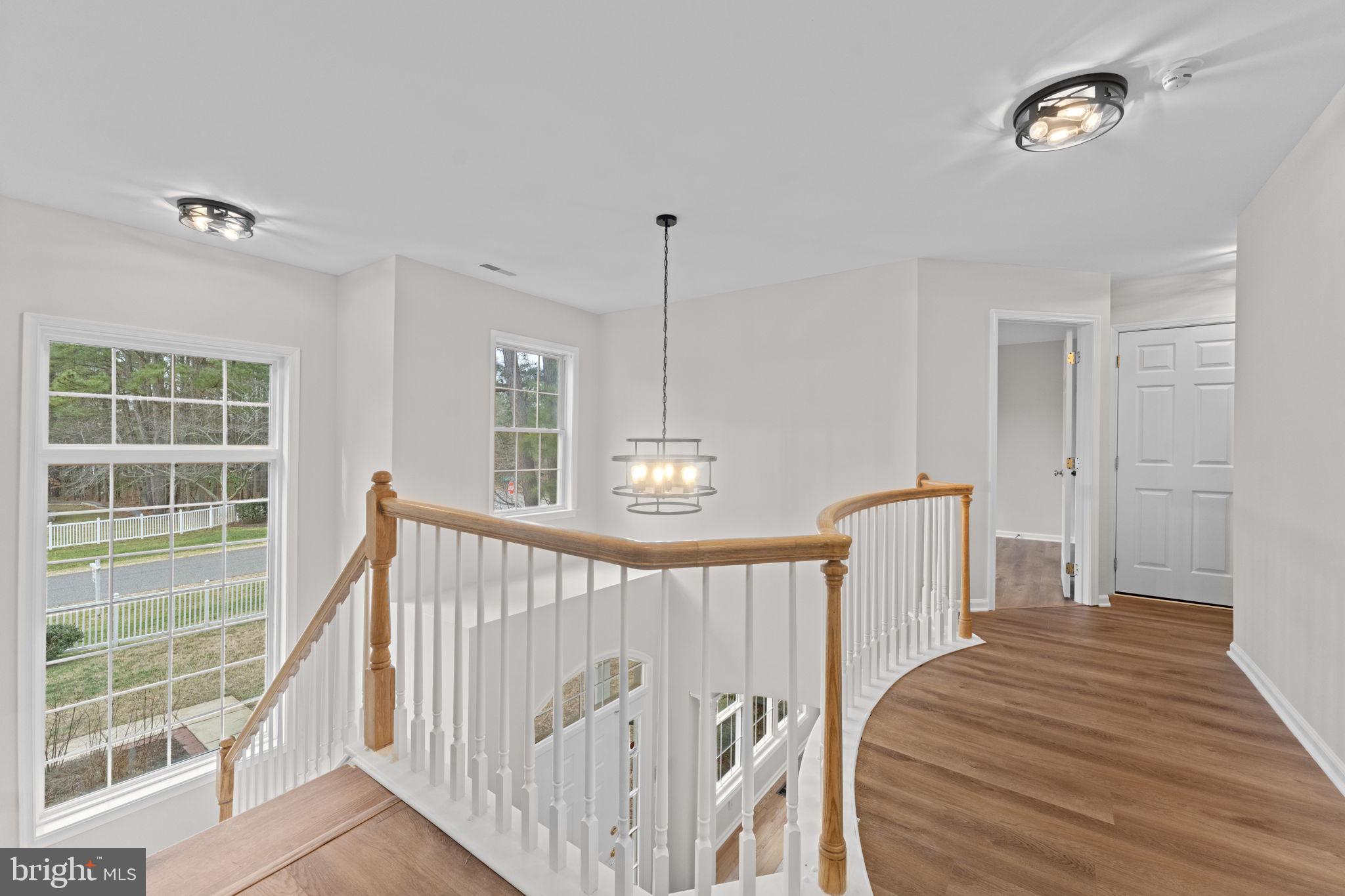 HARBOR POINT - Residential