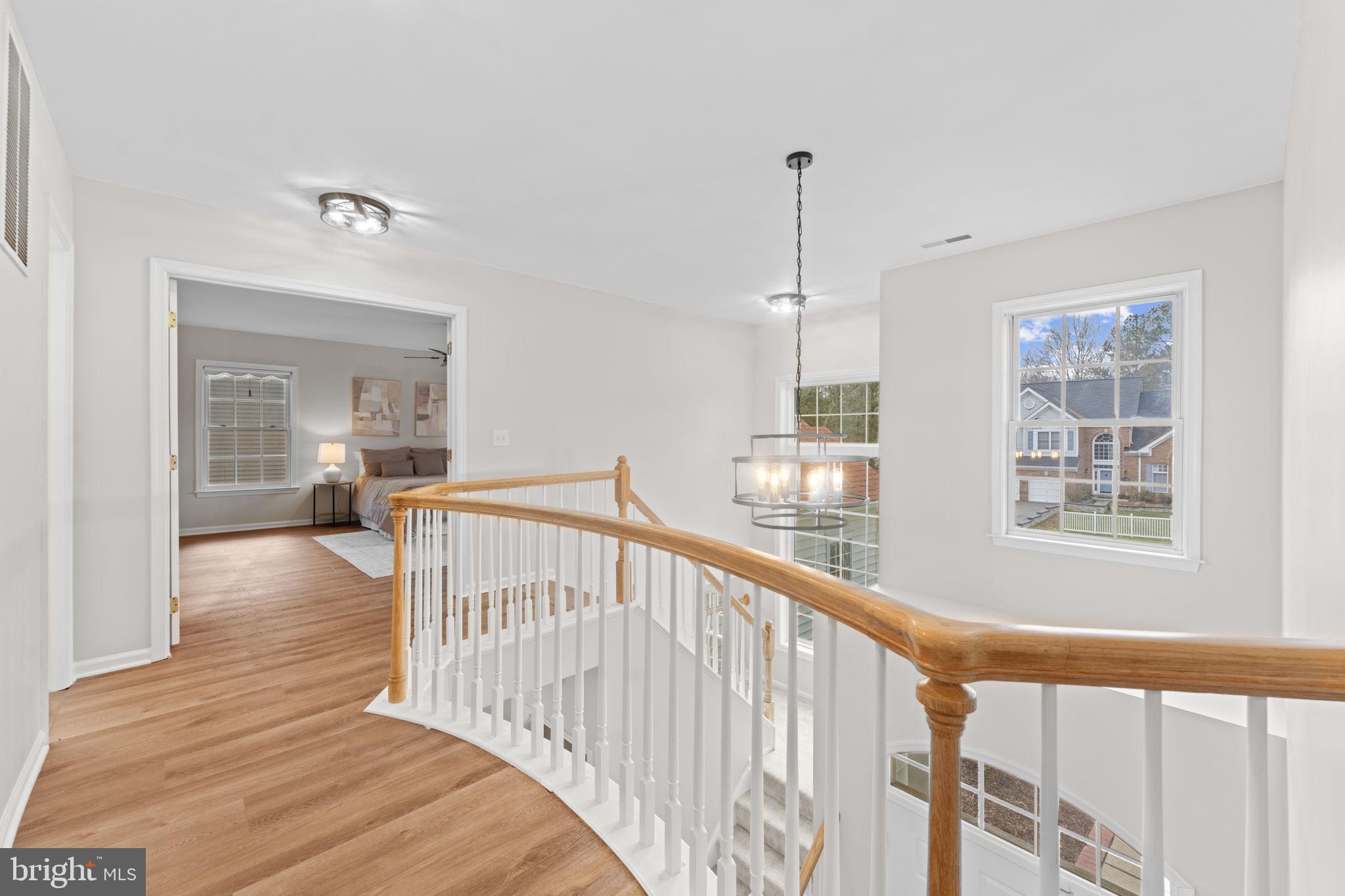 HARBOR POINT - Residential