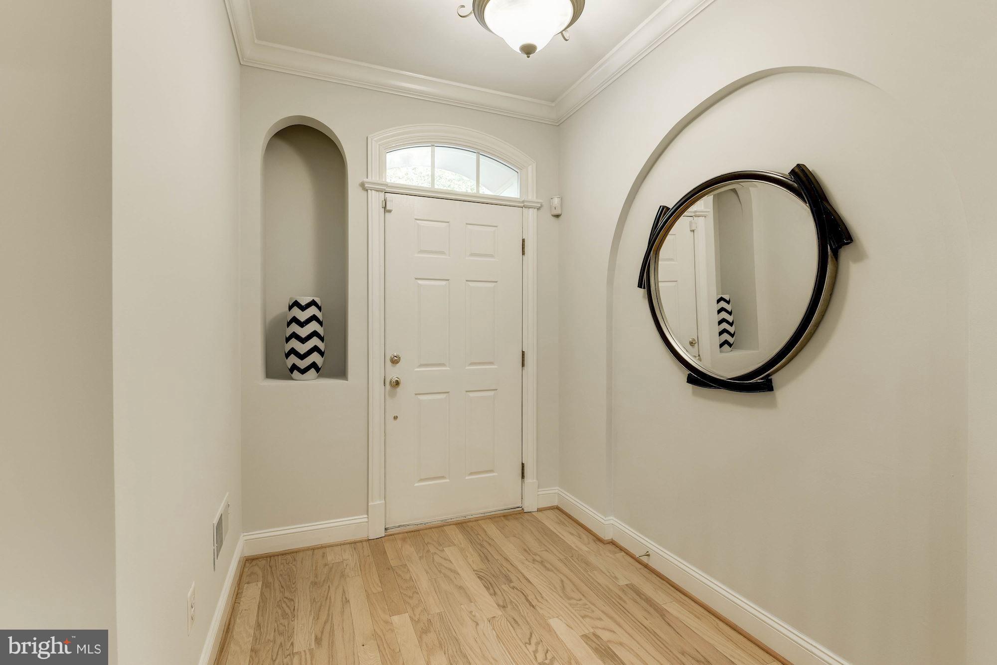 CAMERON STATION - Residential