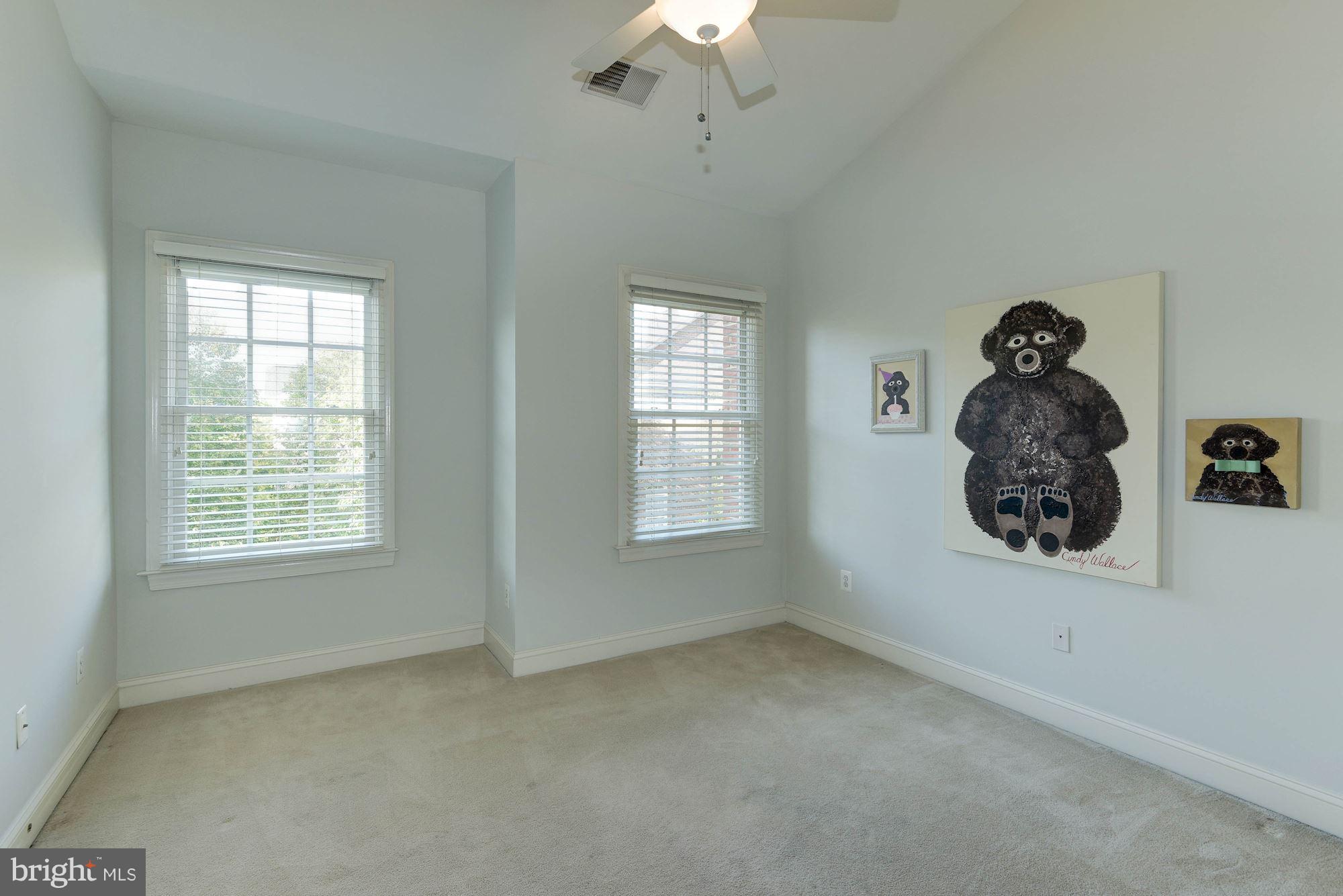 CAMERON STATION - Residential