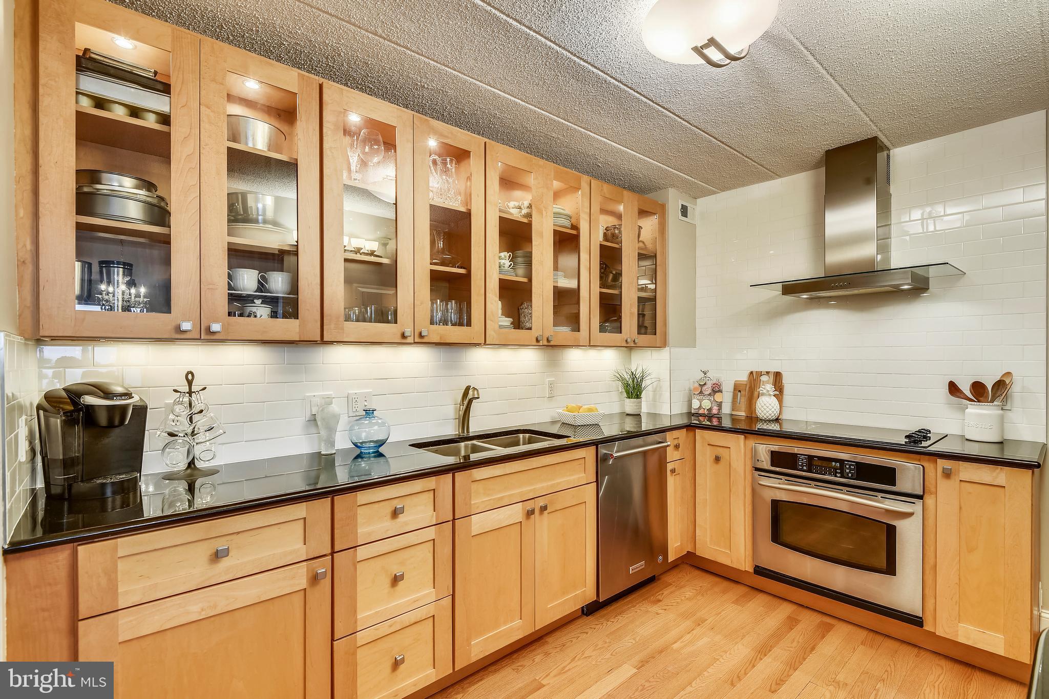 SEVERN 100 CONDO - Residential