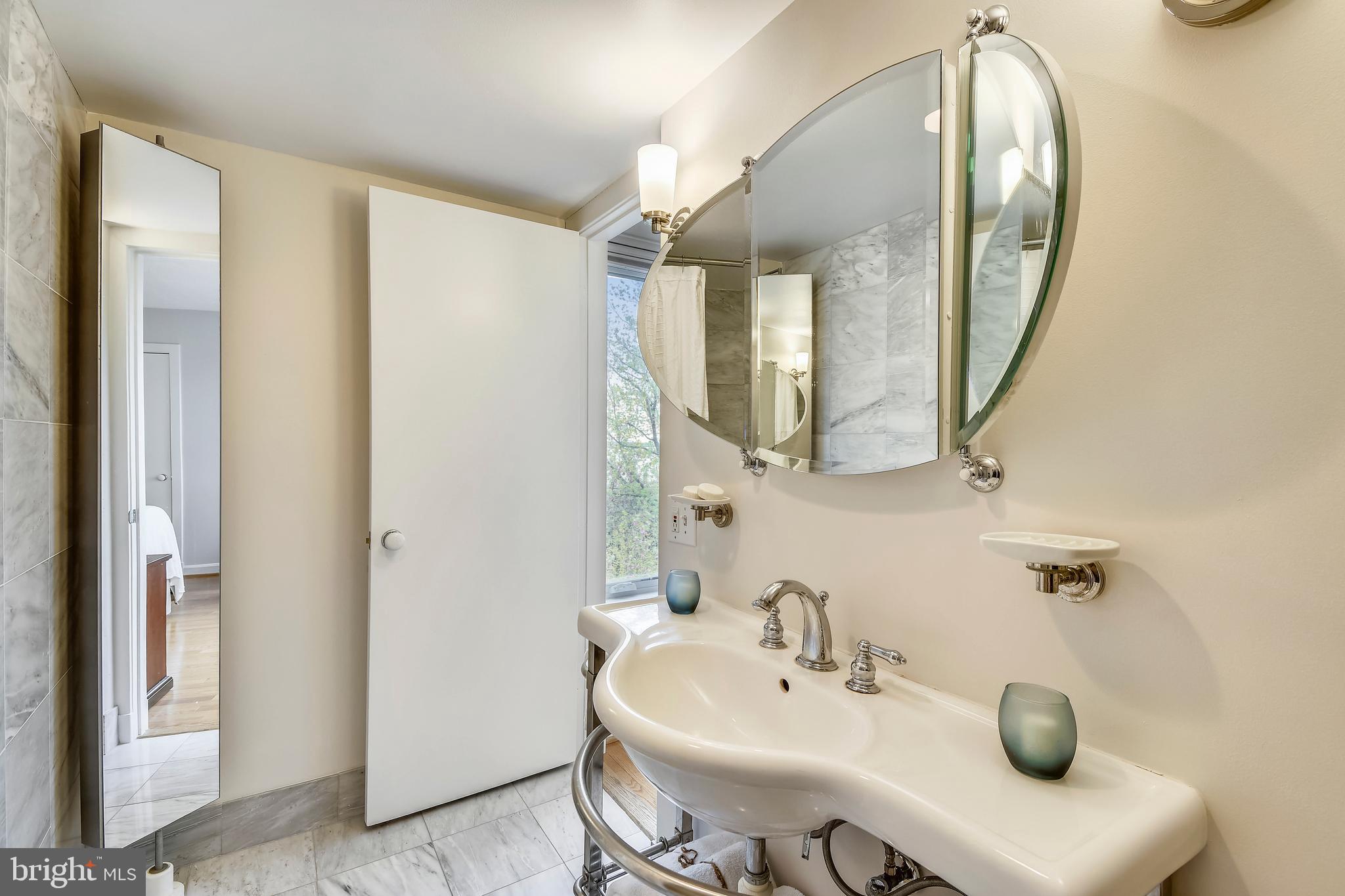 SEVERN 100 CONDO - Residential