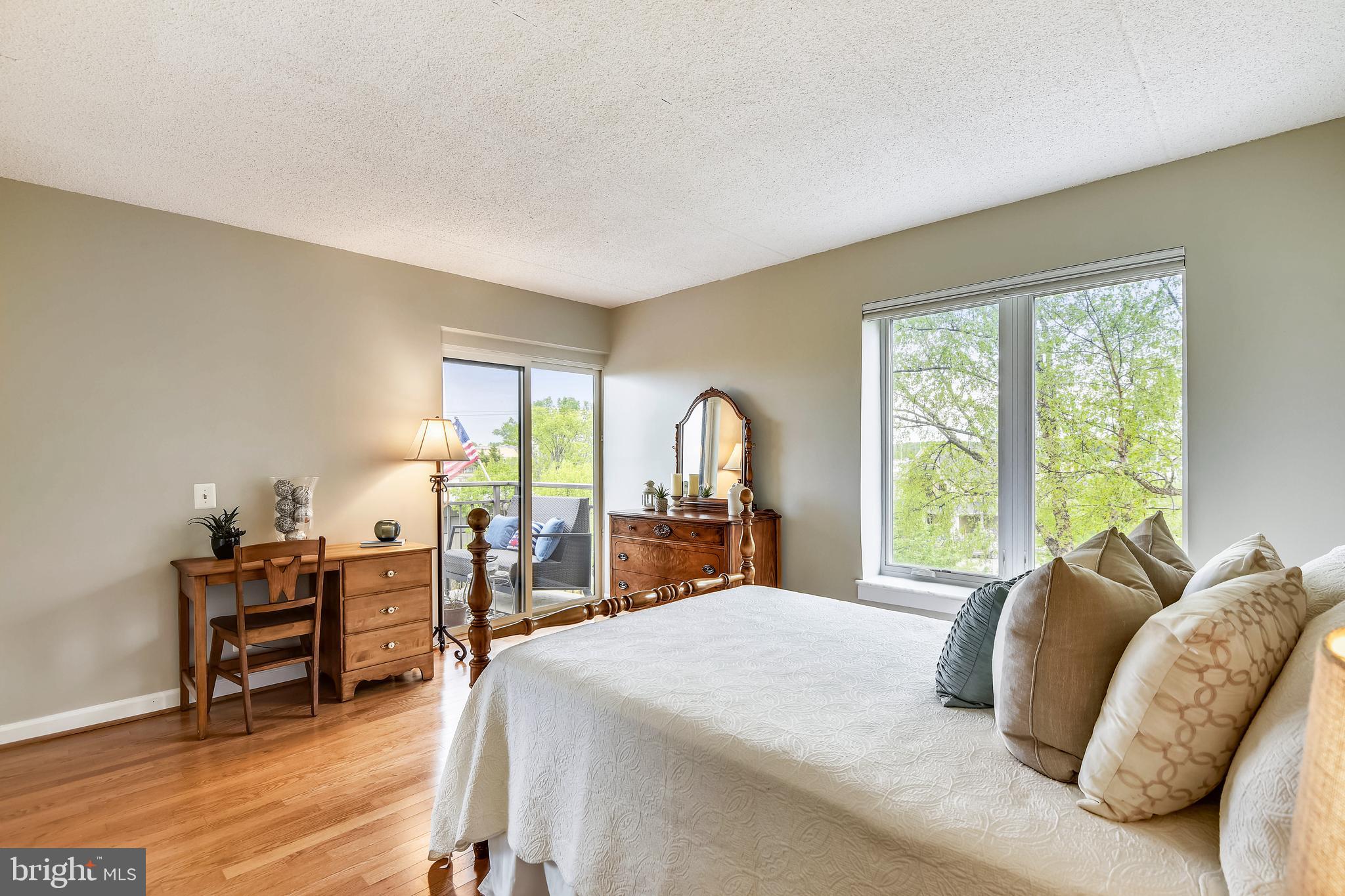 SEVERN 100 CONDO - Residential