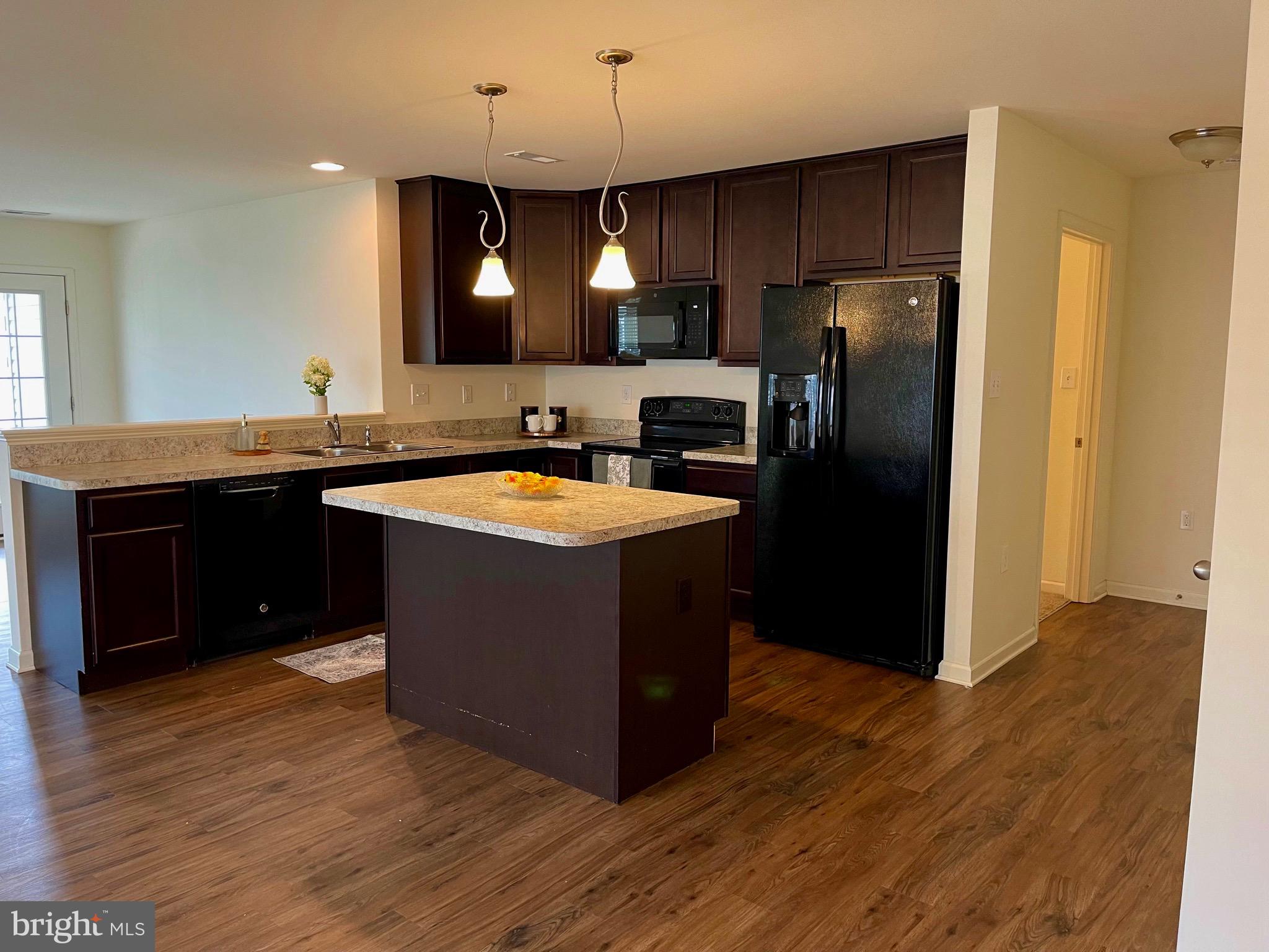 SPRING MILLS - Residential