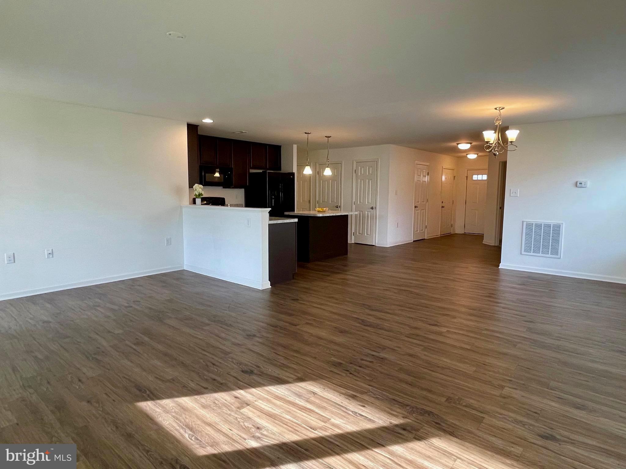 SPRING MILLS - Residential