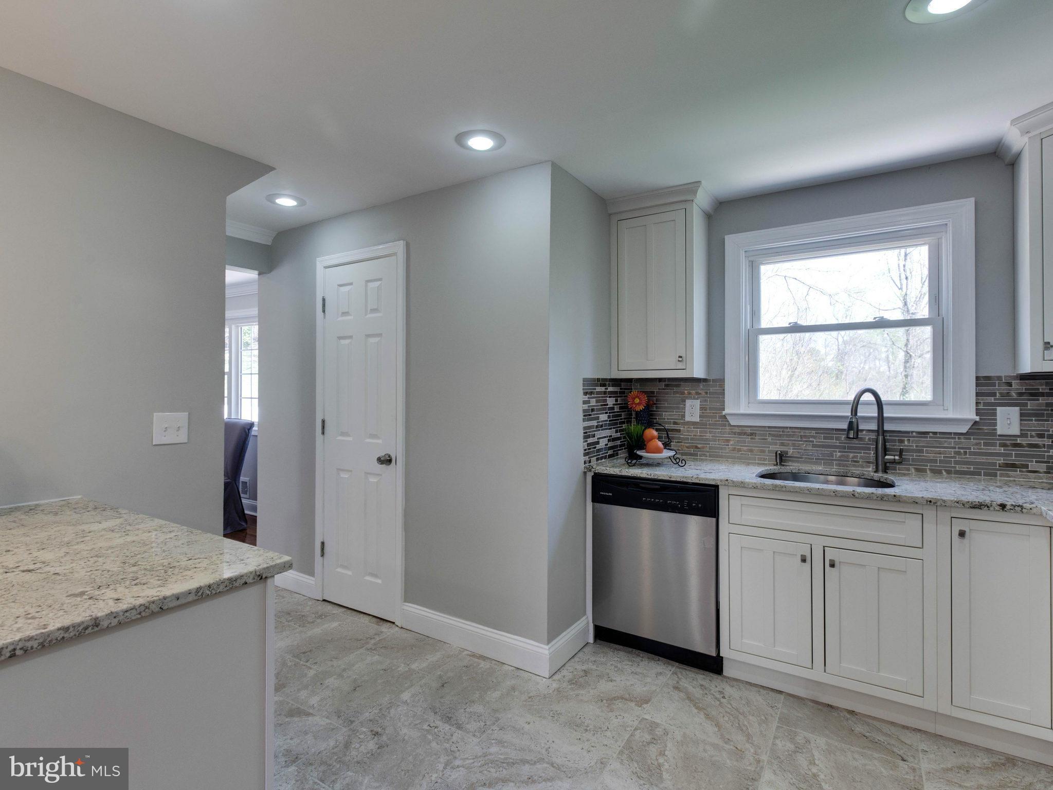 FOREST KNOLLS - Residential