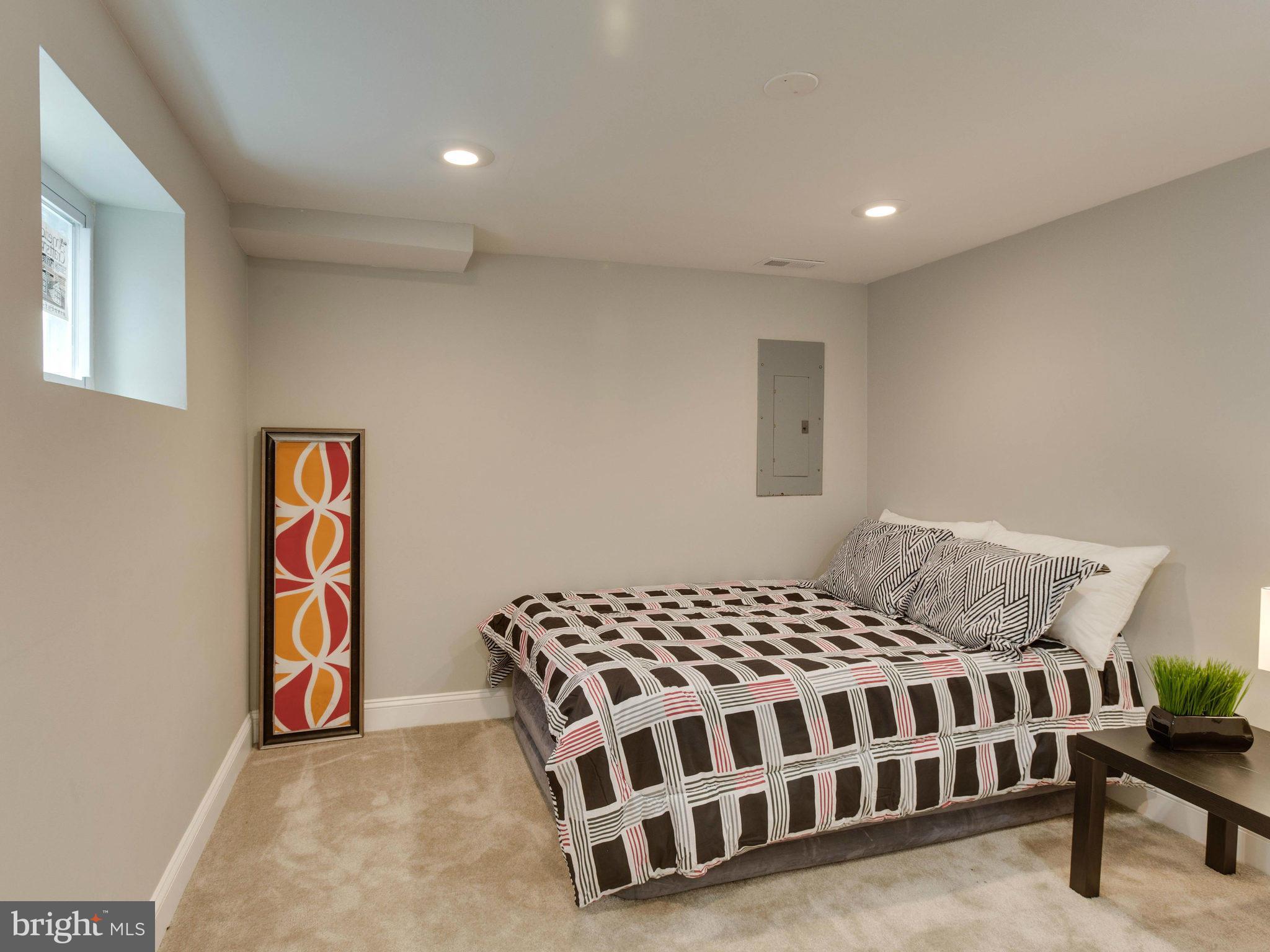 FOREST KNOLLS - Residential