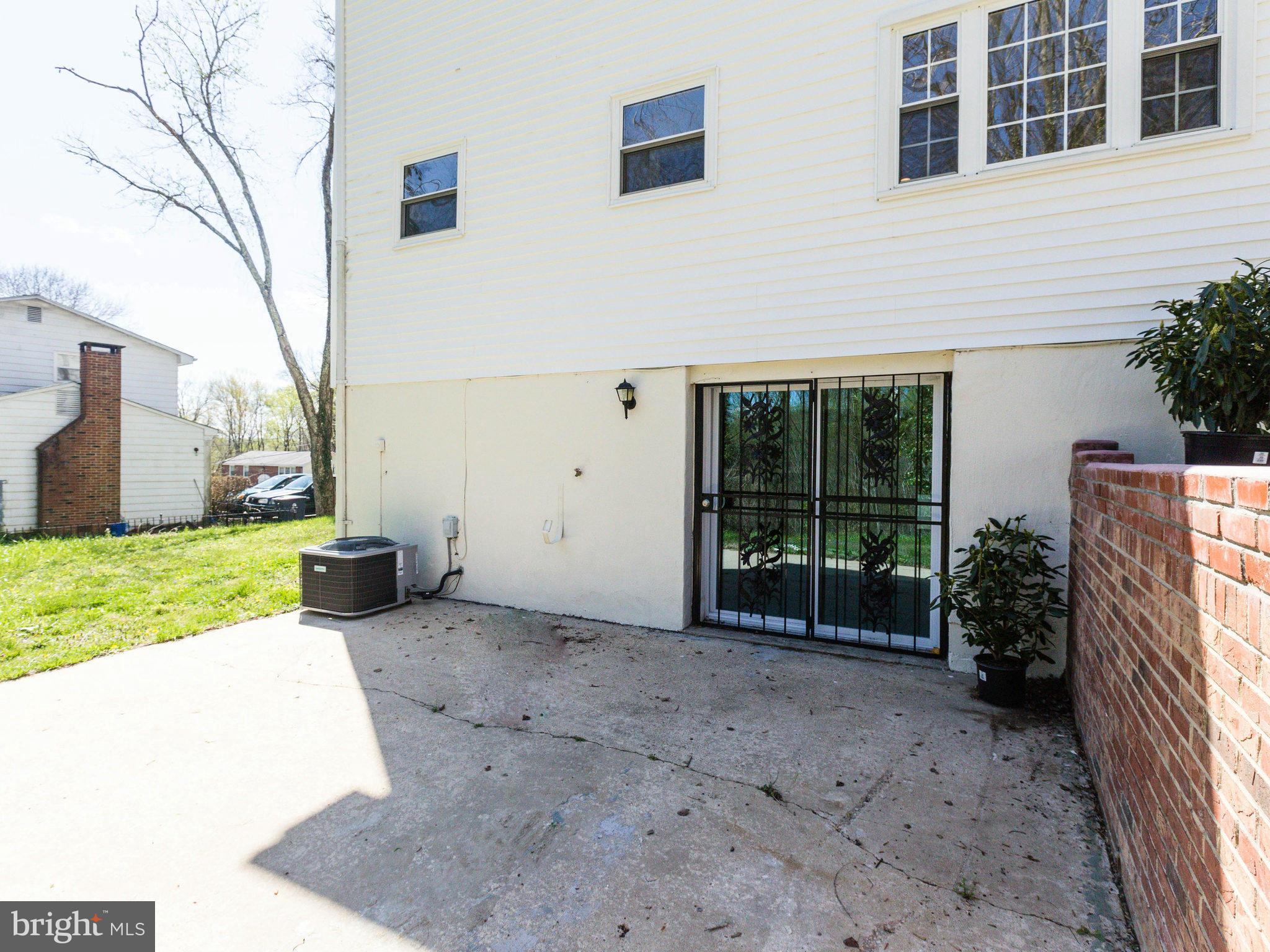 FOREST KNOLLS - Residential