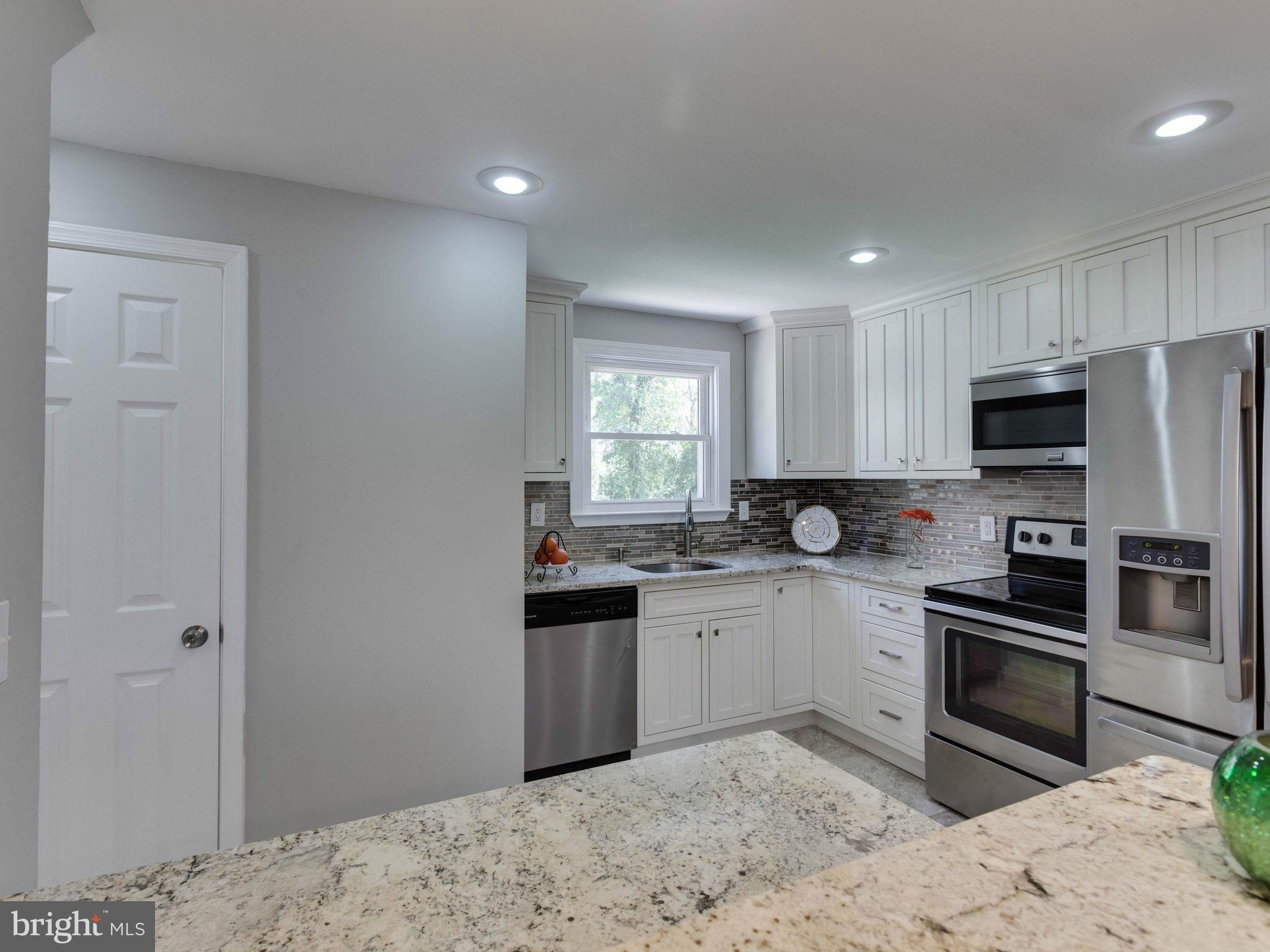 FOREST KNOLLS - Residential