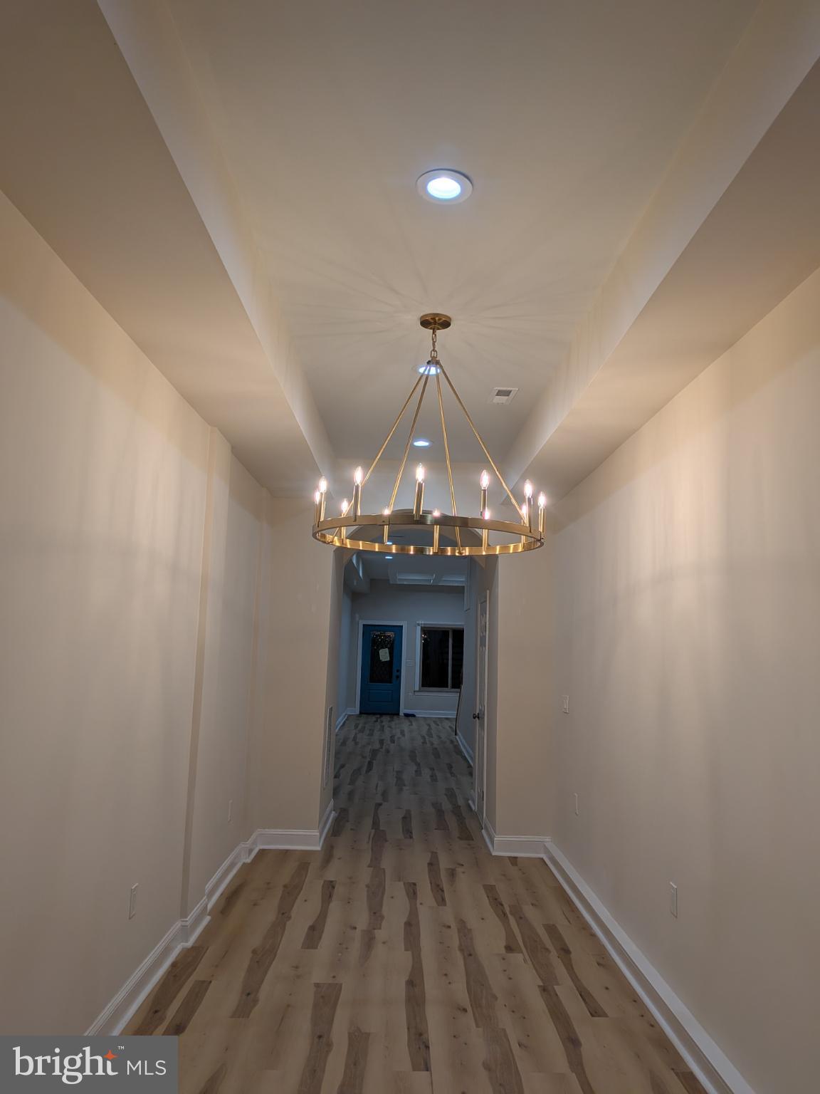 LITTLE ITALY - Residential Lease