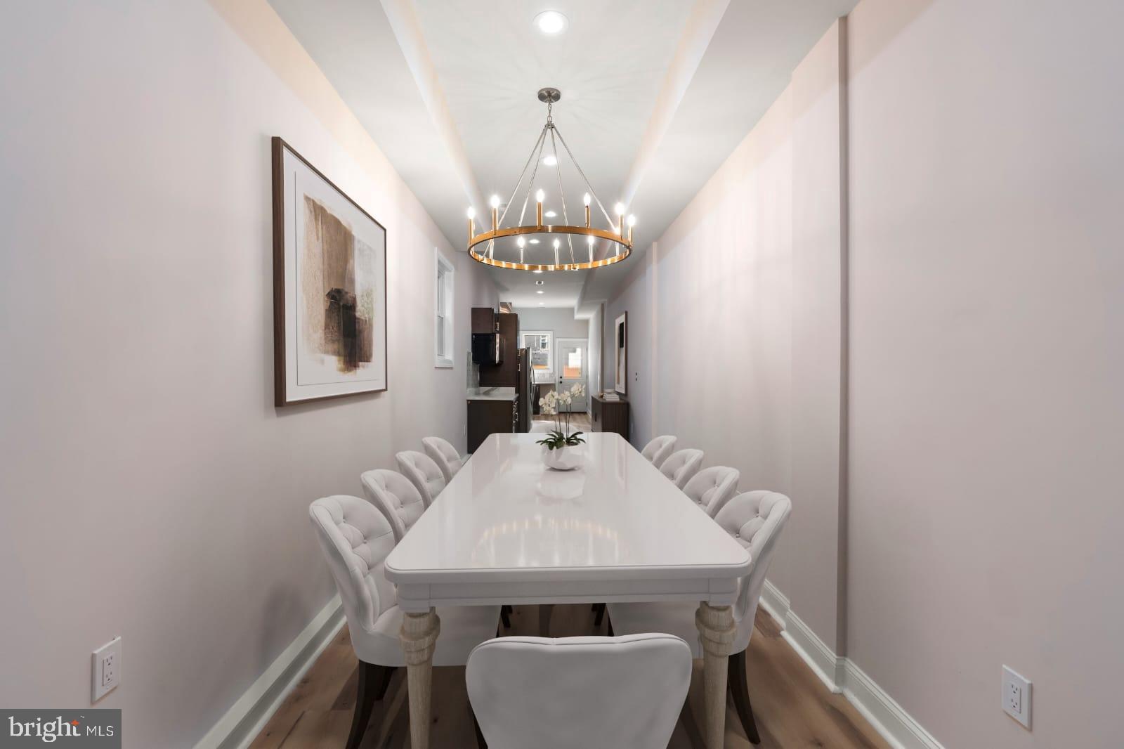 LITTLE ITALY - Residential Lease