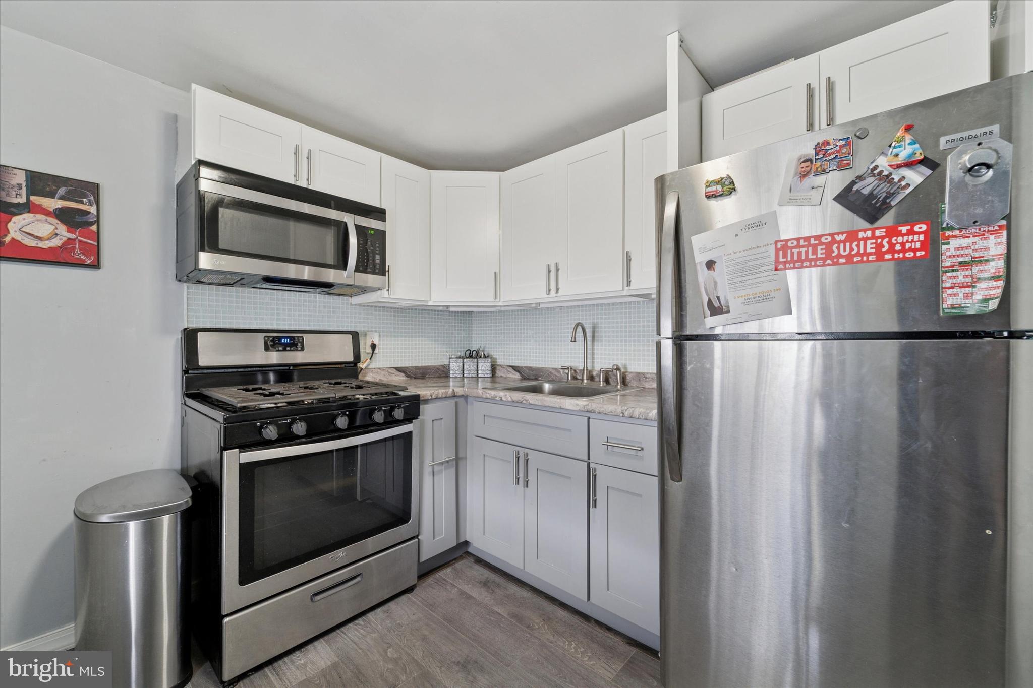 PORT RICHMOND - Residential