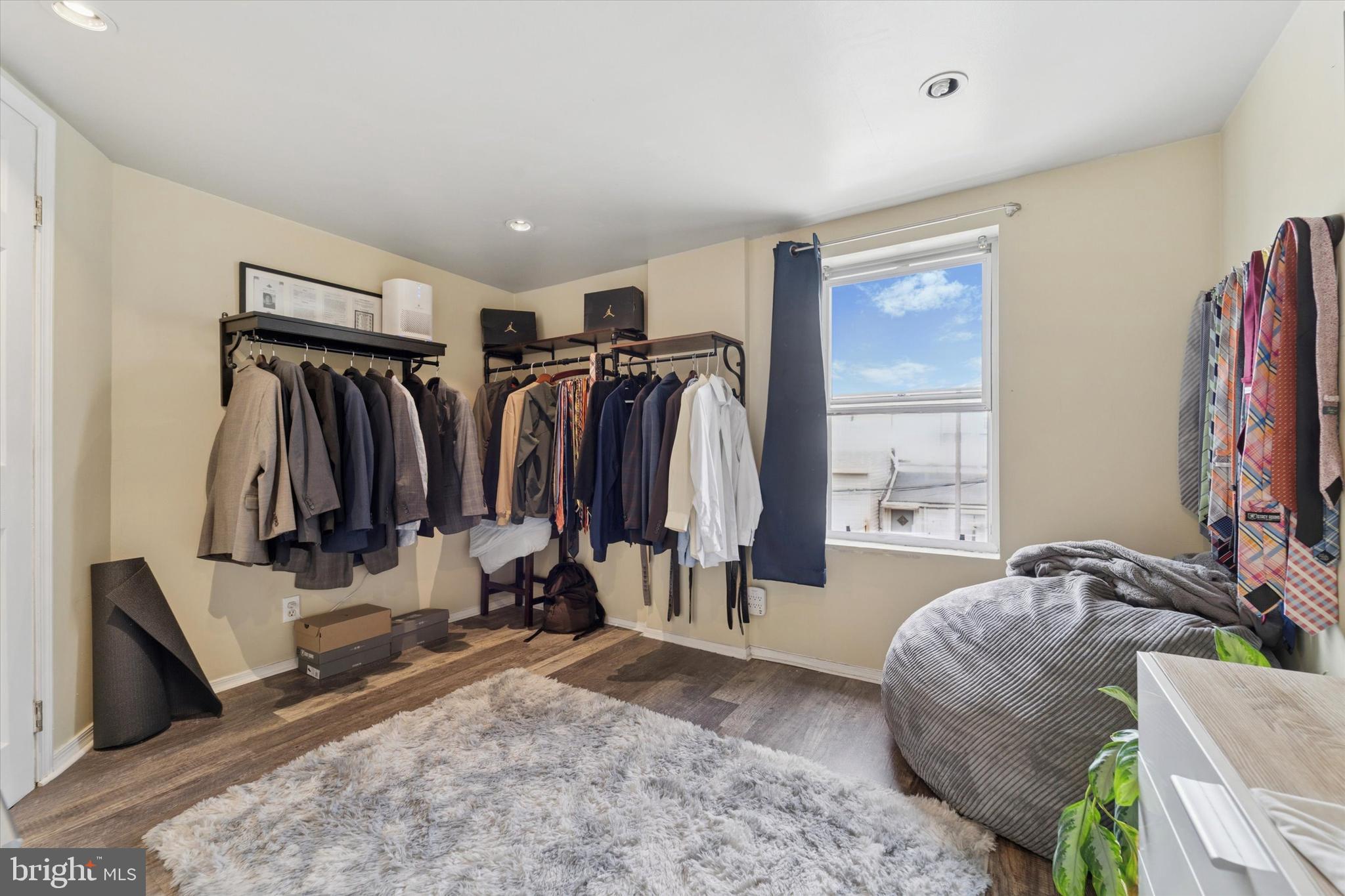 PORT RICHMOND - Residential