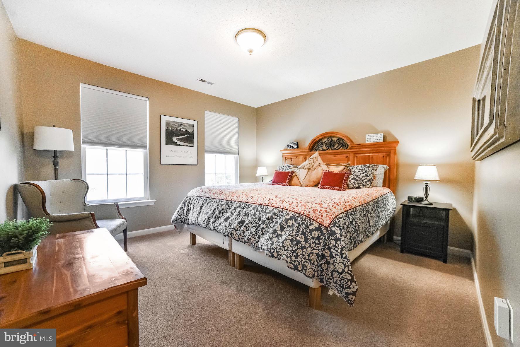 PORTOBELLO ESTATES - Residential