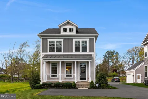 625 E G Street, Purcellville, VA MLS: VALO2094194