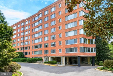MLS: DCDC2277222