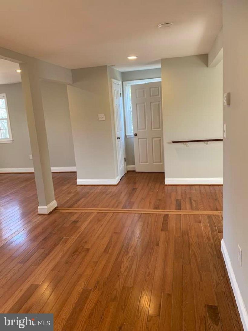 PINEWOOD HILL - Residential