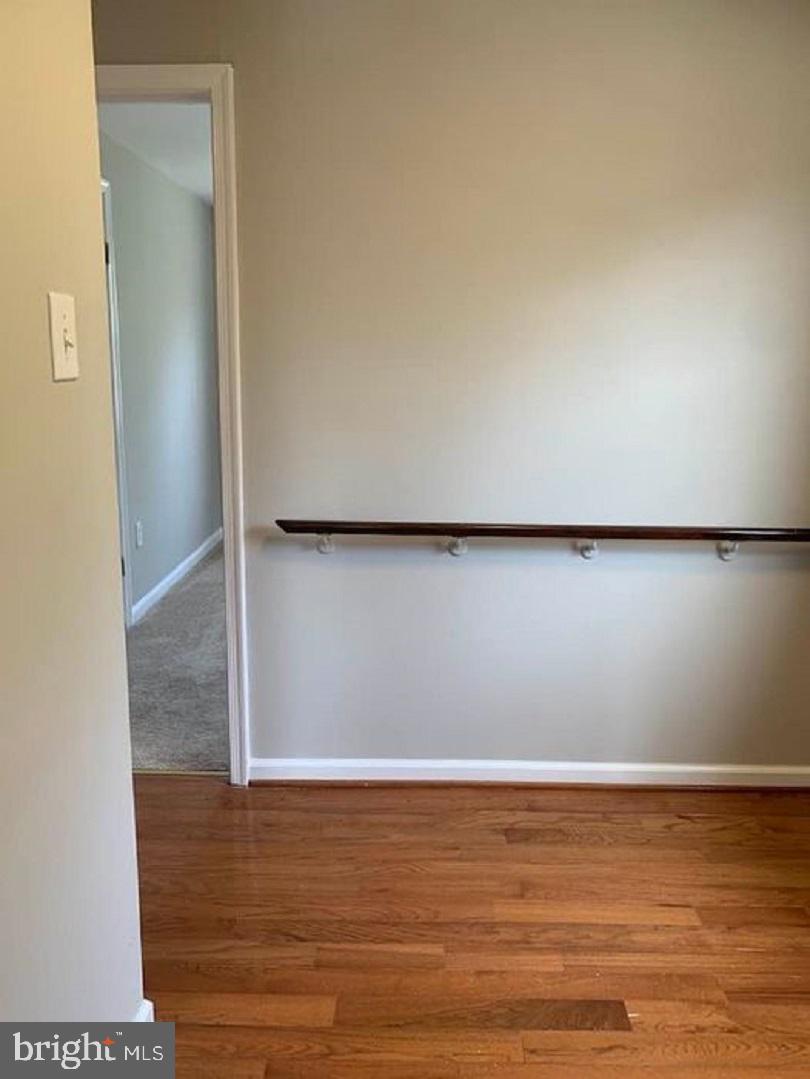 PINEWOOD HILL - Residential