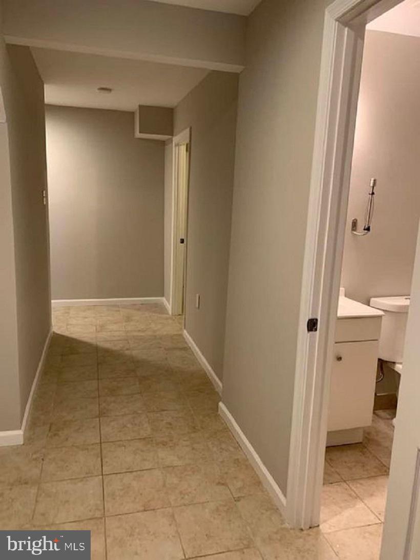 PINEWOOD HILL - Residential