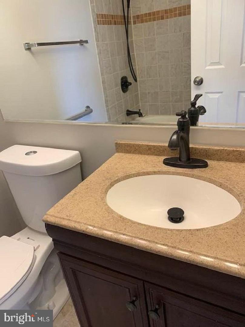 PINEWOOD HILL - Residential