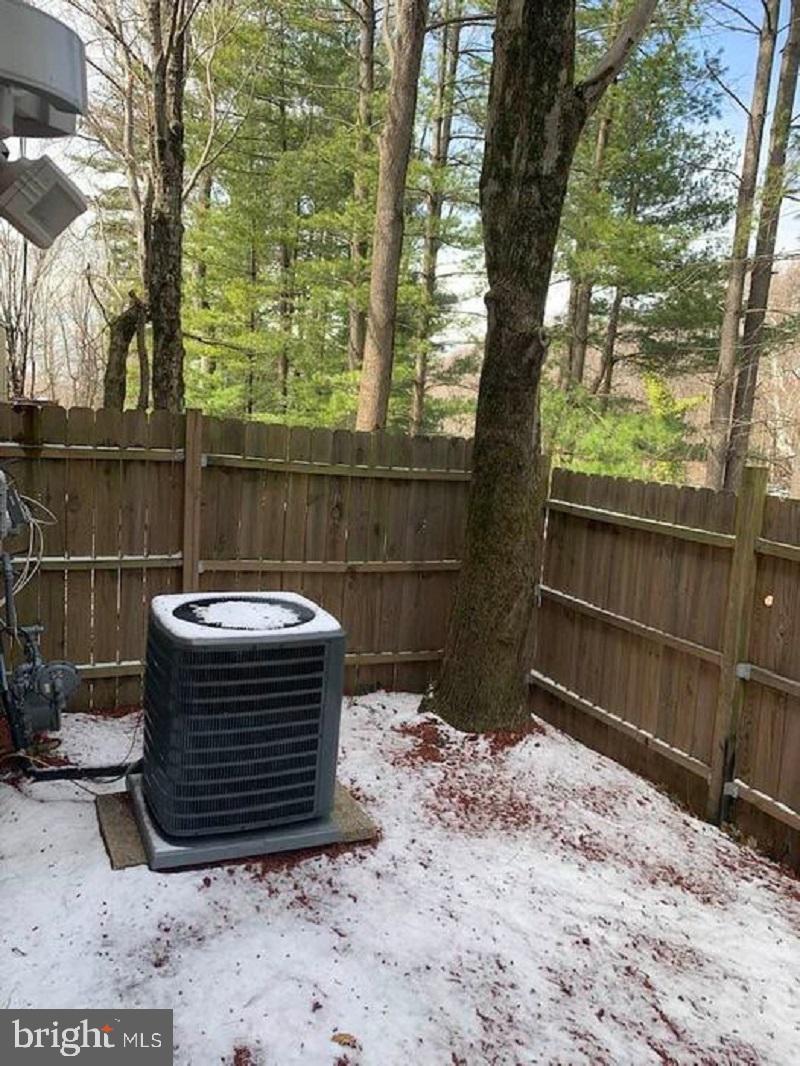 PINEWOOD HILL - Residential