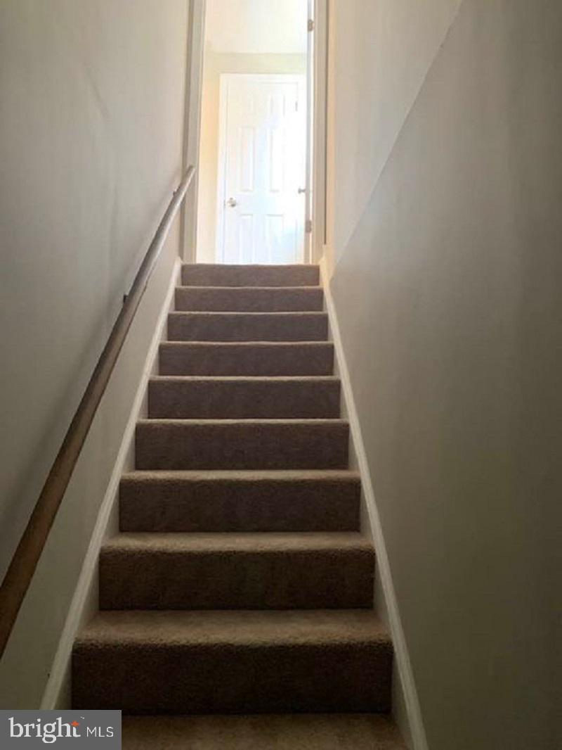 PINEWOOD HILL - Residential