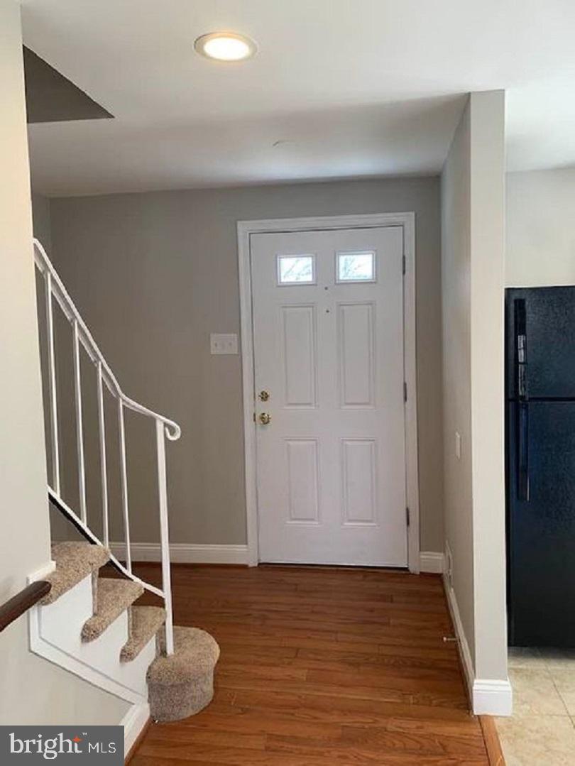 PINEWOOD HILL - Residential