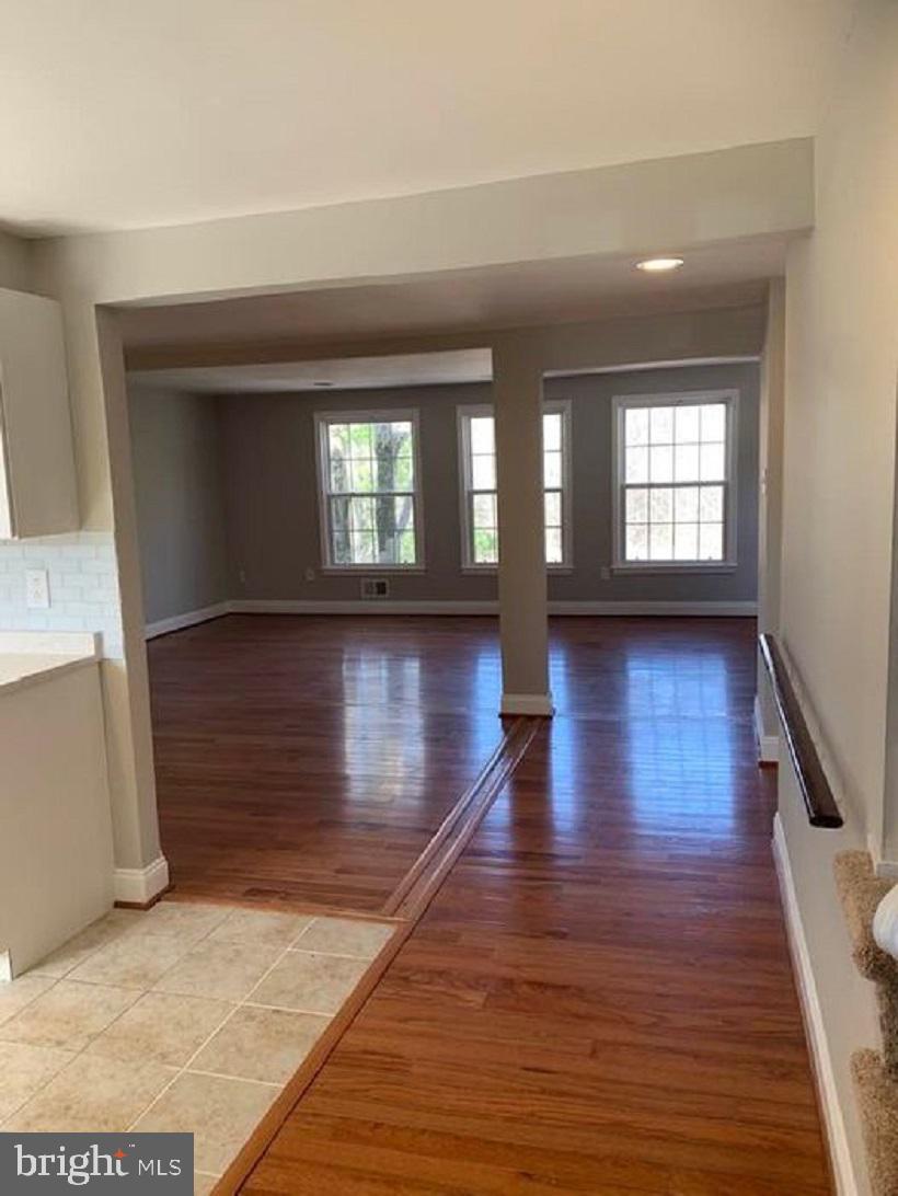 PINEWOOD HILL - Residential