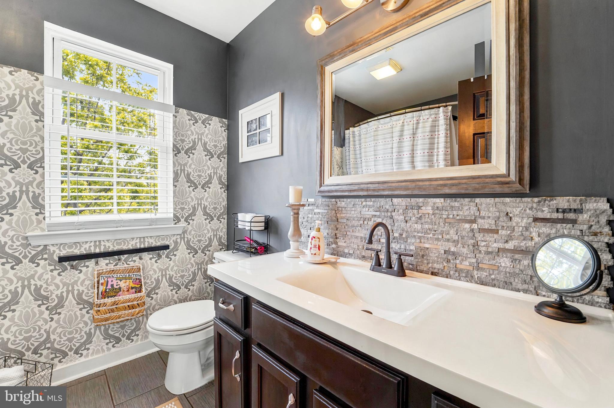 WILLOW WAY - Residential