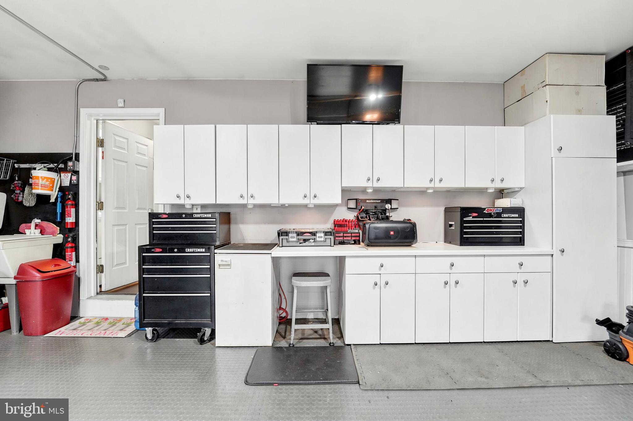 WILLOW WAY - Residential