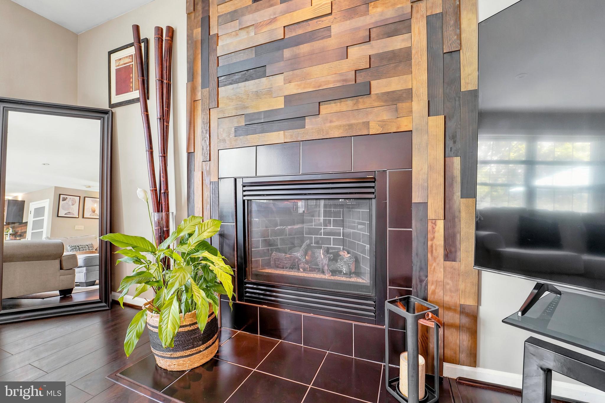 WILLOW WAY - Residential