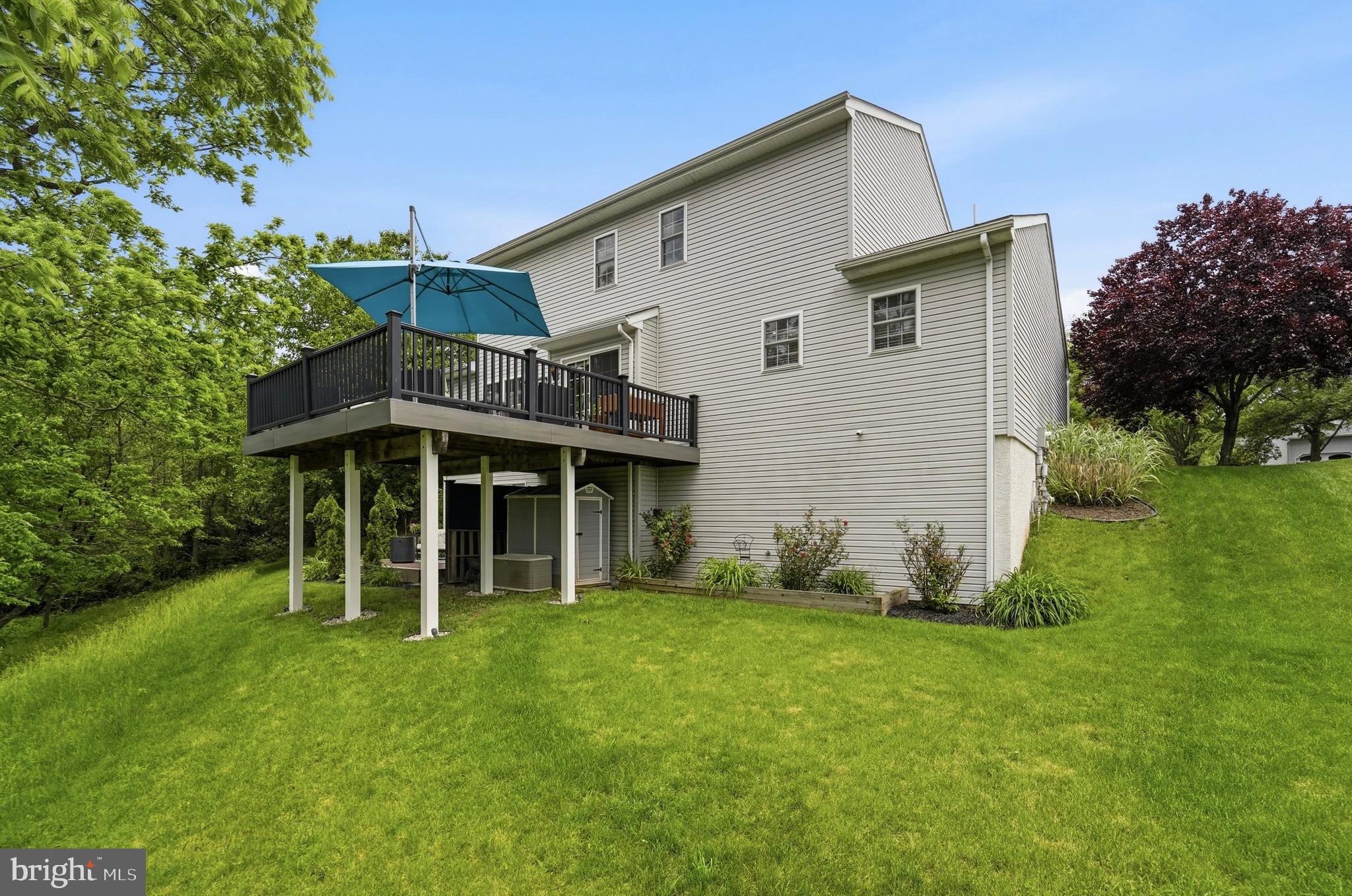 WILLOW WAY - Residential
