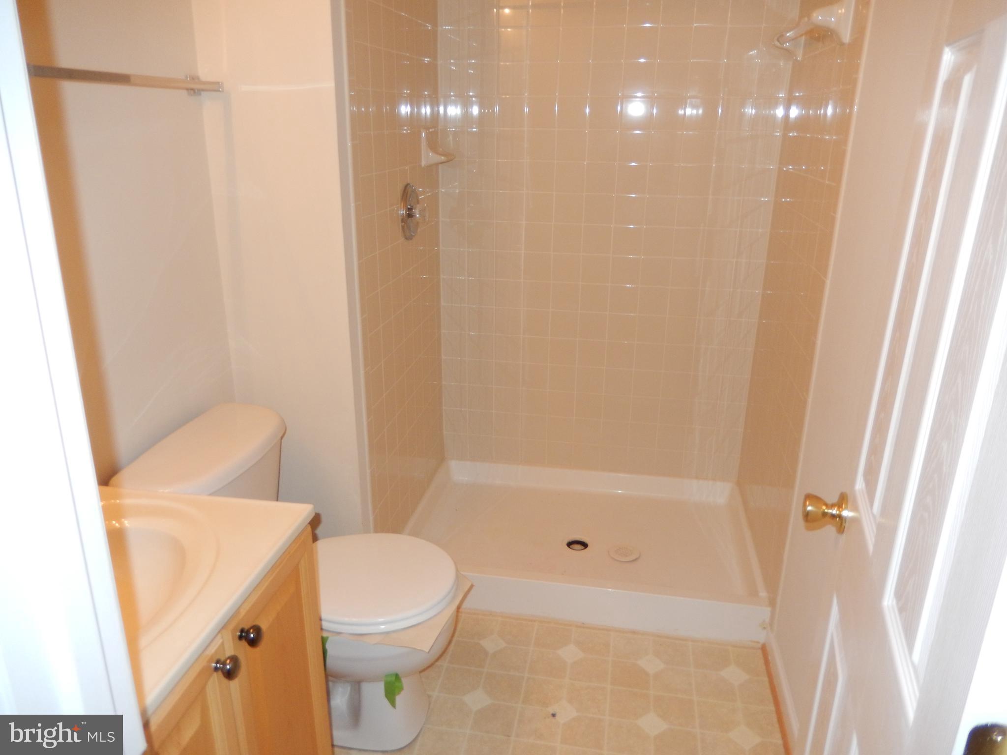 QUARTER FARM - Residential