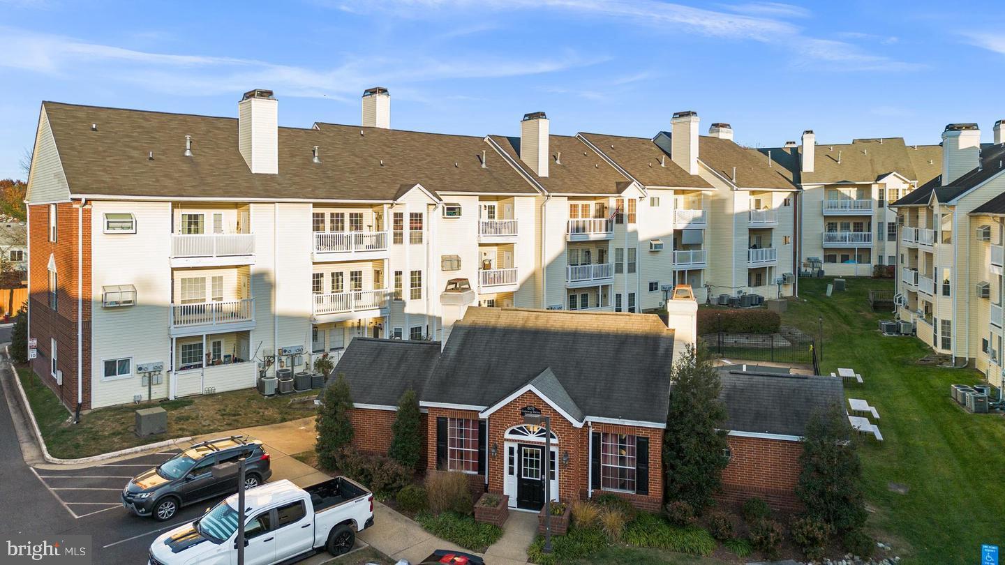 BROOKMEADE CONDO - Residential