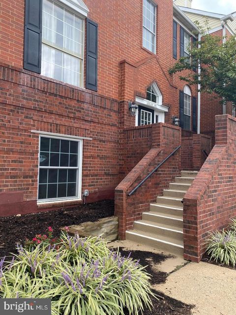 676 GATEWAY DRIVE SE 804 LEESBURG VA 20175