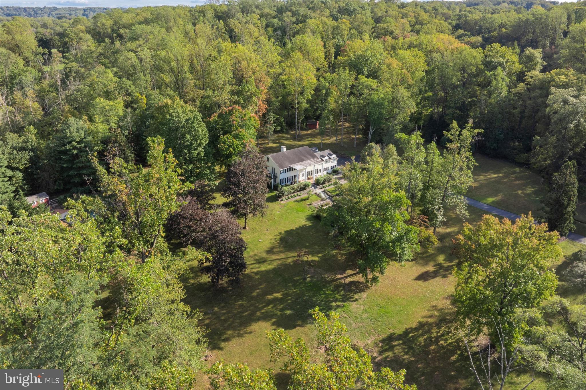 FOUR OAKS FARM - Residential