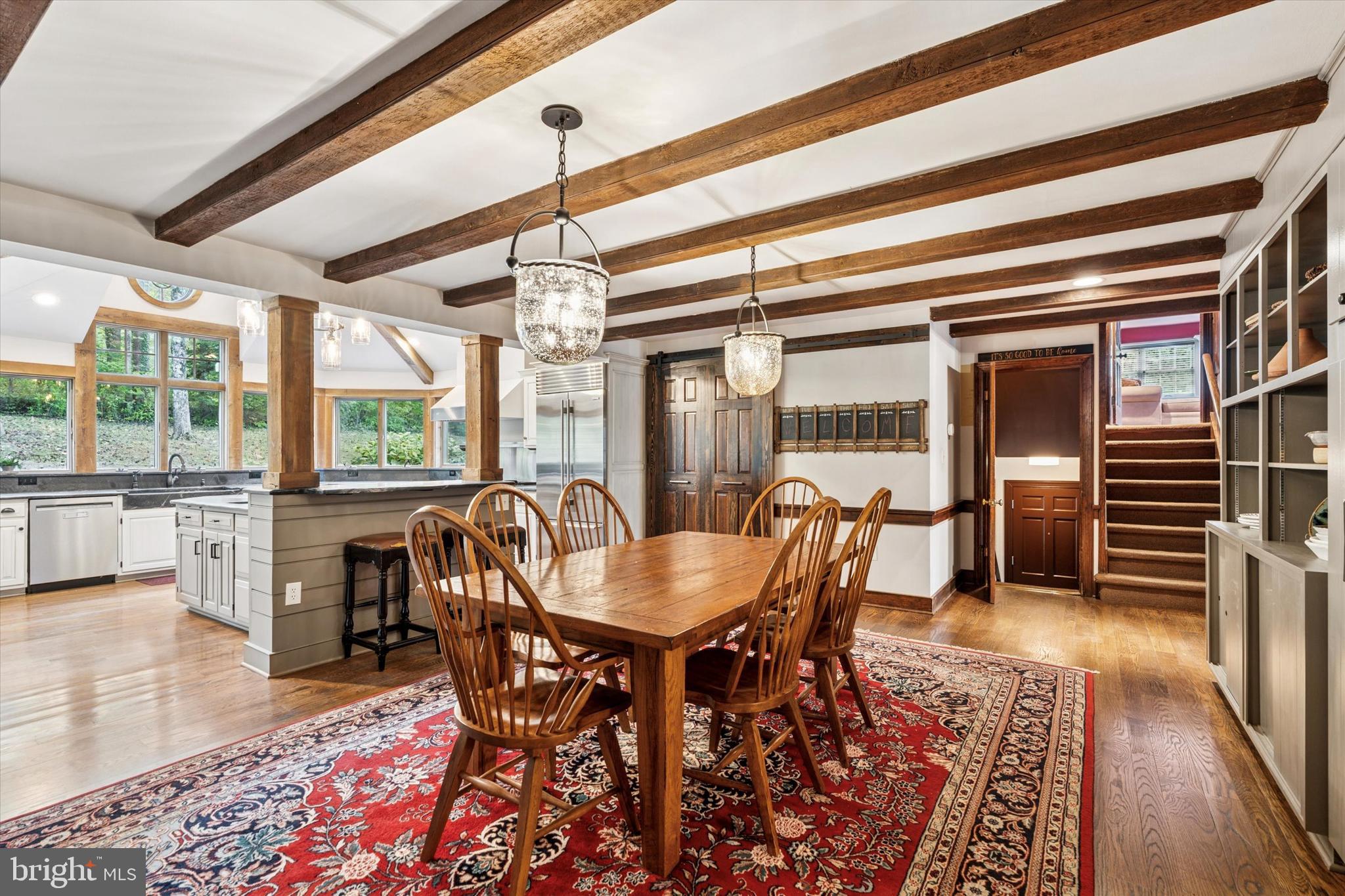 FOUR OAKS FARM - Residential