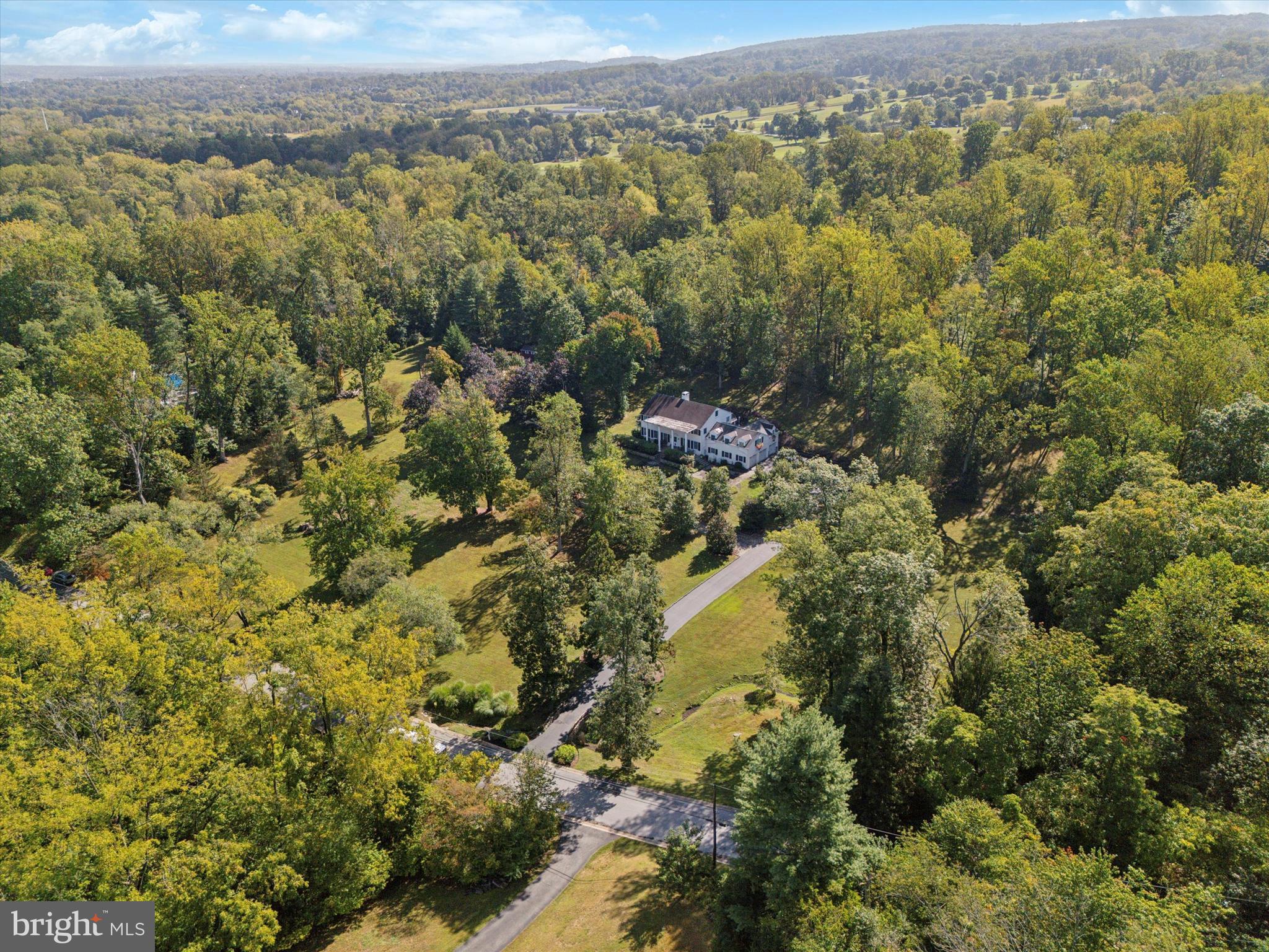 FOUR OAKS FARM - Residential