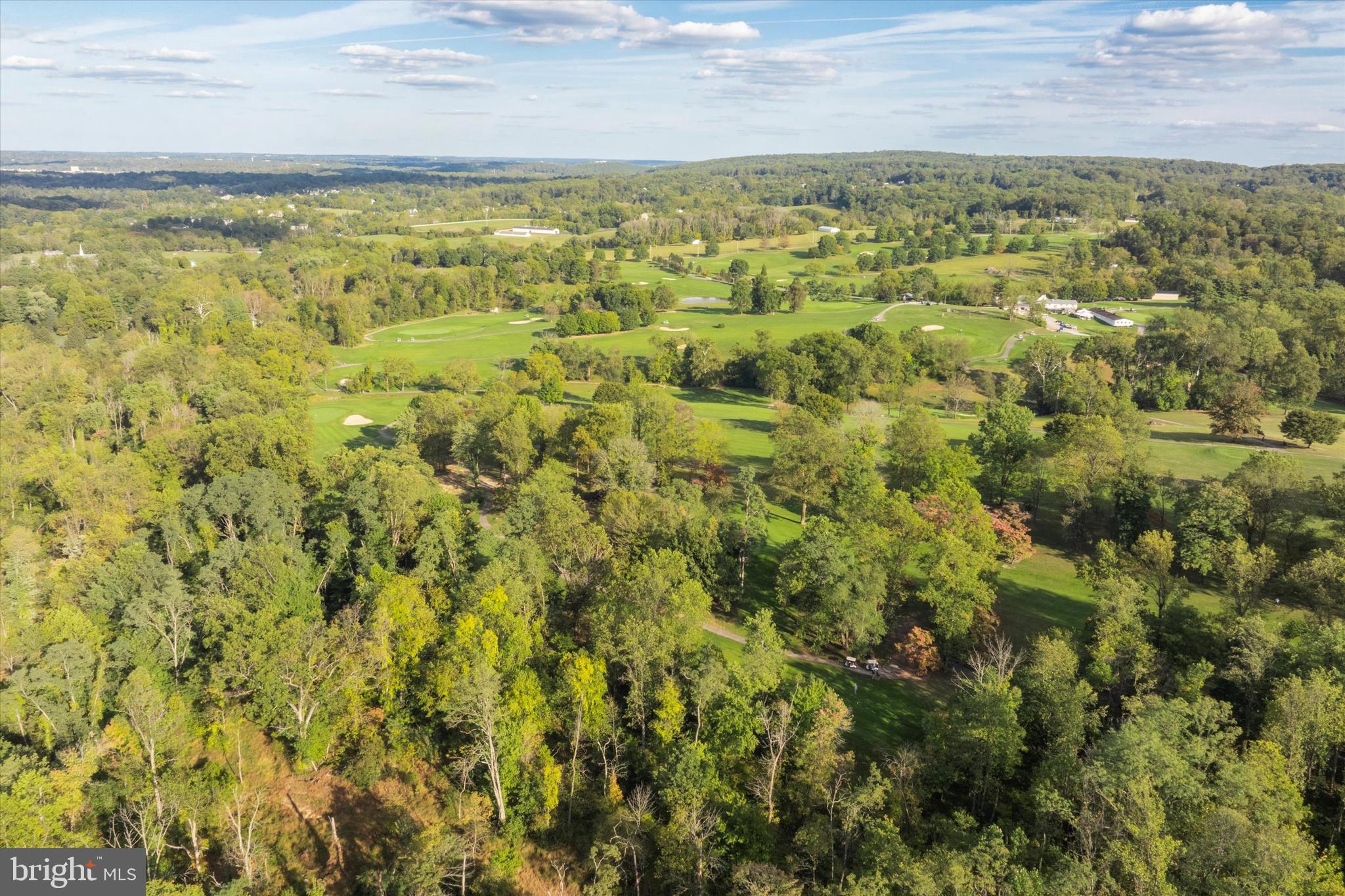 FOUR OAKS FARM - Residential