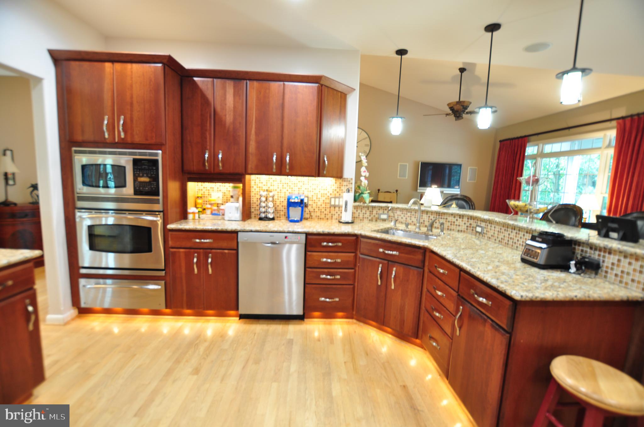 SPRING MILLS FARM - Residential