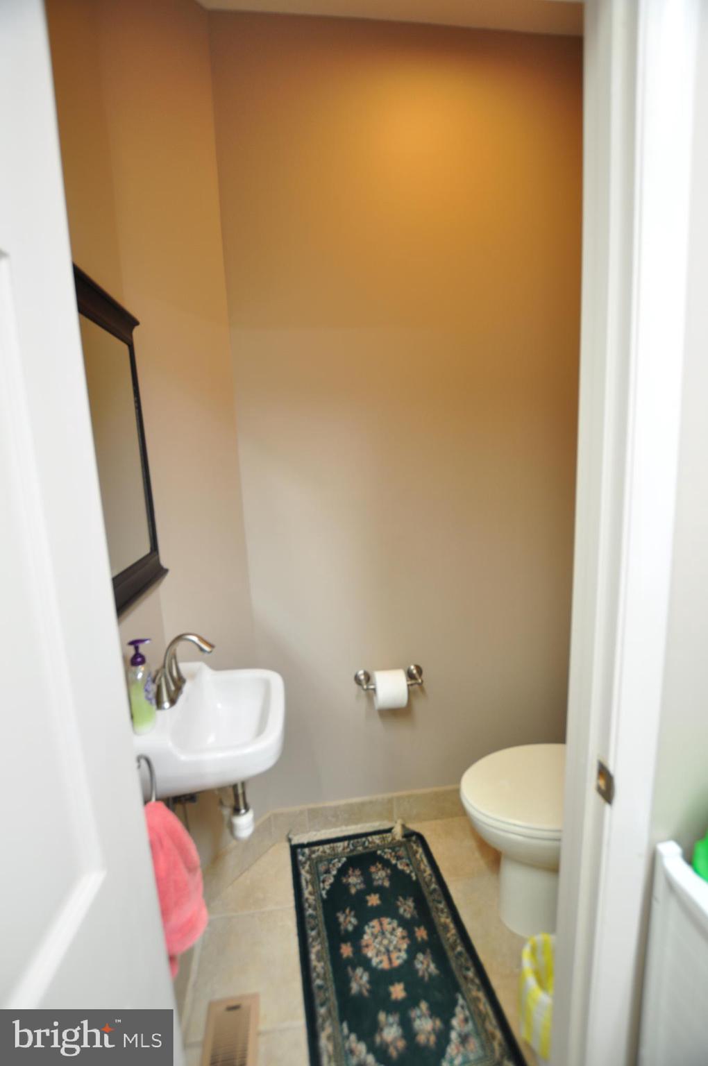 SPRING MILLS FARM - Residential