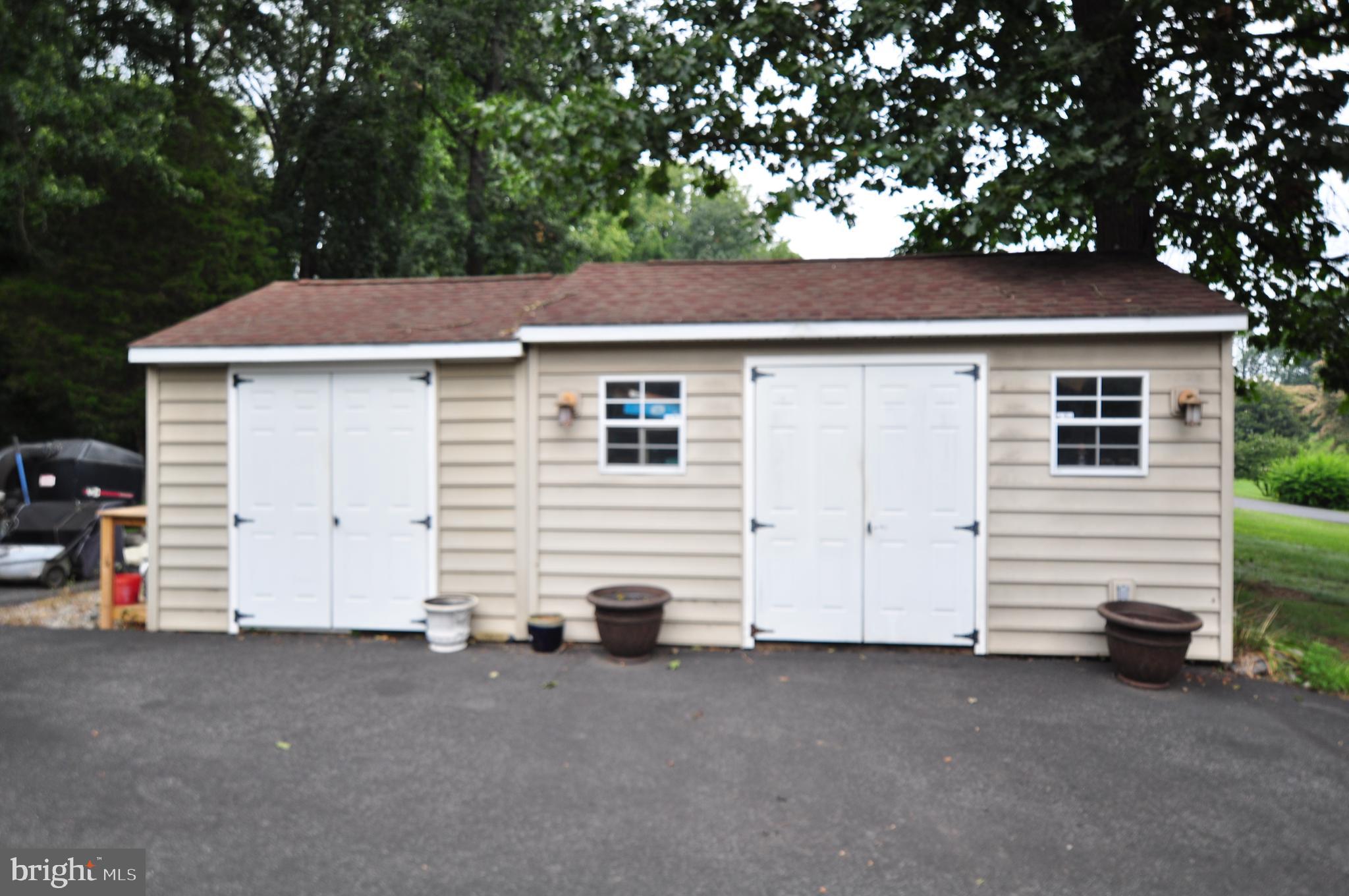 SPRING MILLS FARM - Residential